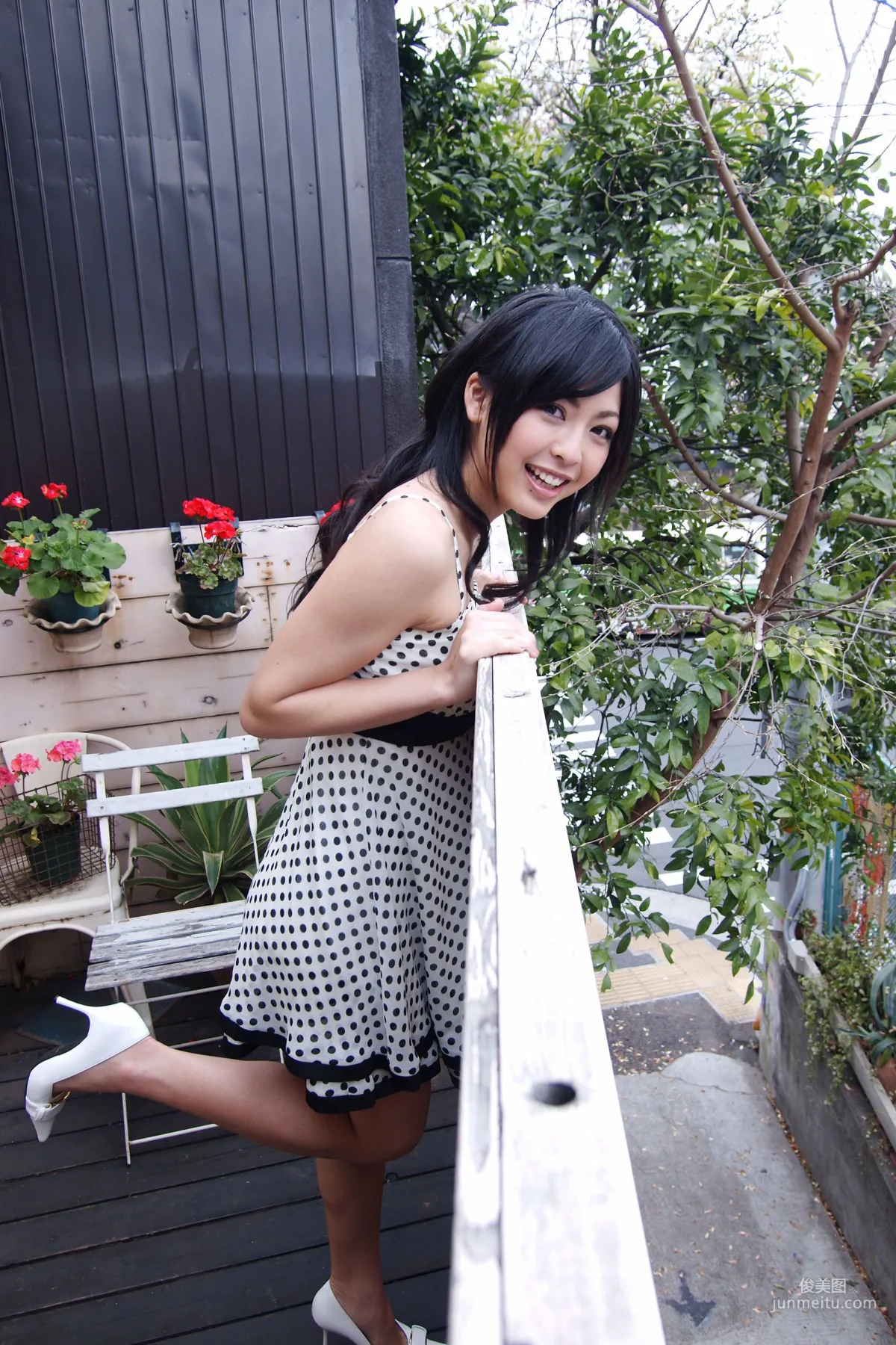 [Watch] Photogenic Weekend Sakura Sato Photo Set photo 24