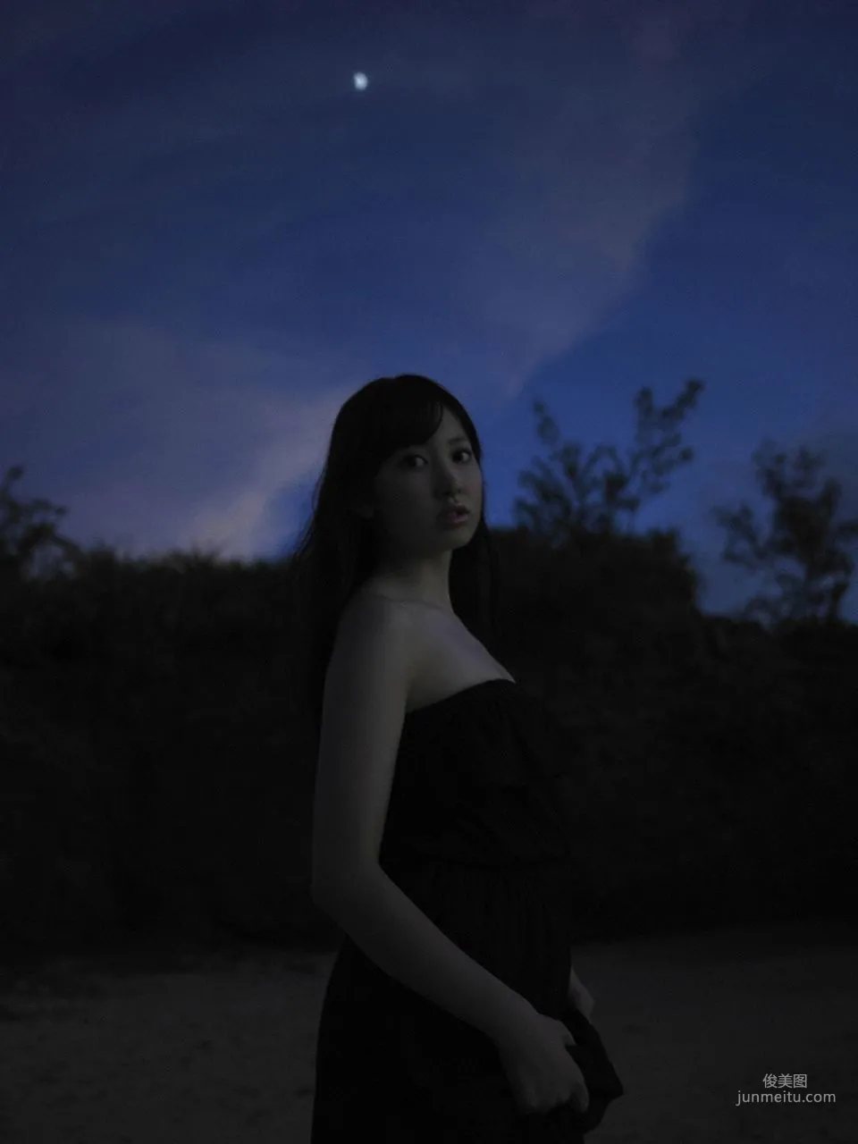 小嶋陽菜《こじはる》 [WPB-net] Deluxe 写真集72