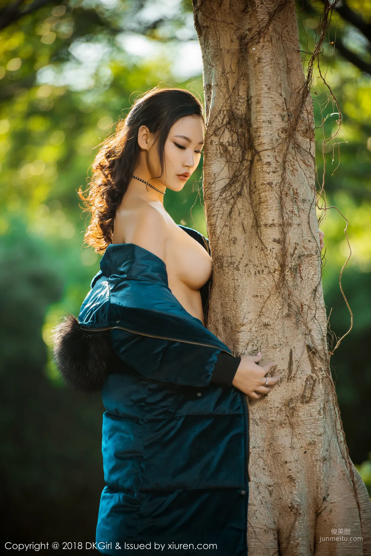 Meng Qian Beautiful Legs and Breasts Wonderful Temptation [DKGirl] Vol.057 Photo Set photo 17
