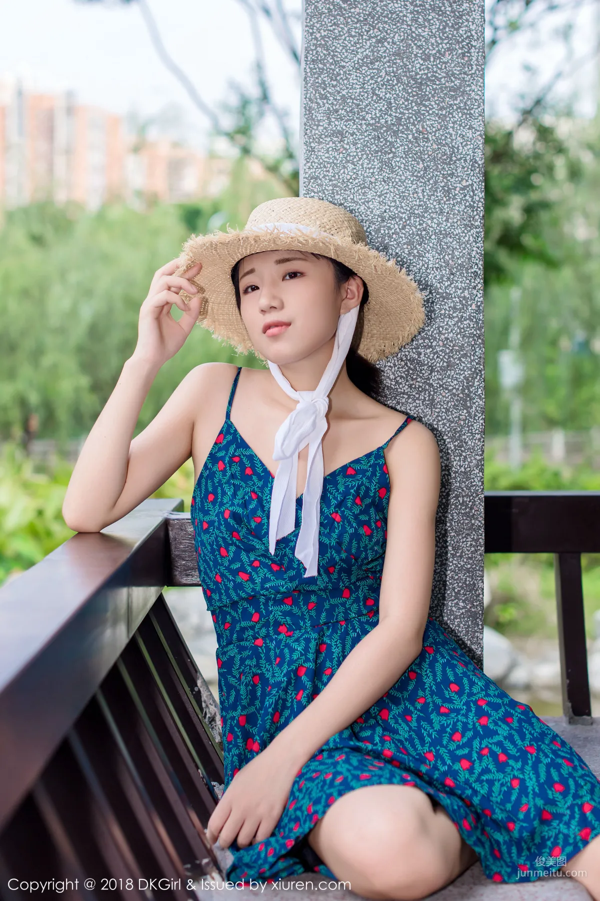 Cangjing Youxiang Pure and Sweet Straw Hat Girl [DKGirl] Vol.055 Photo Set photo 10
