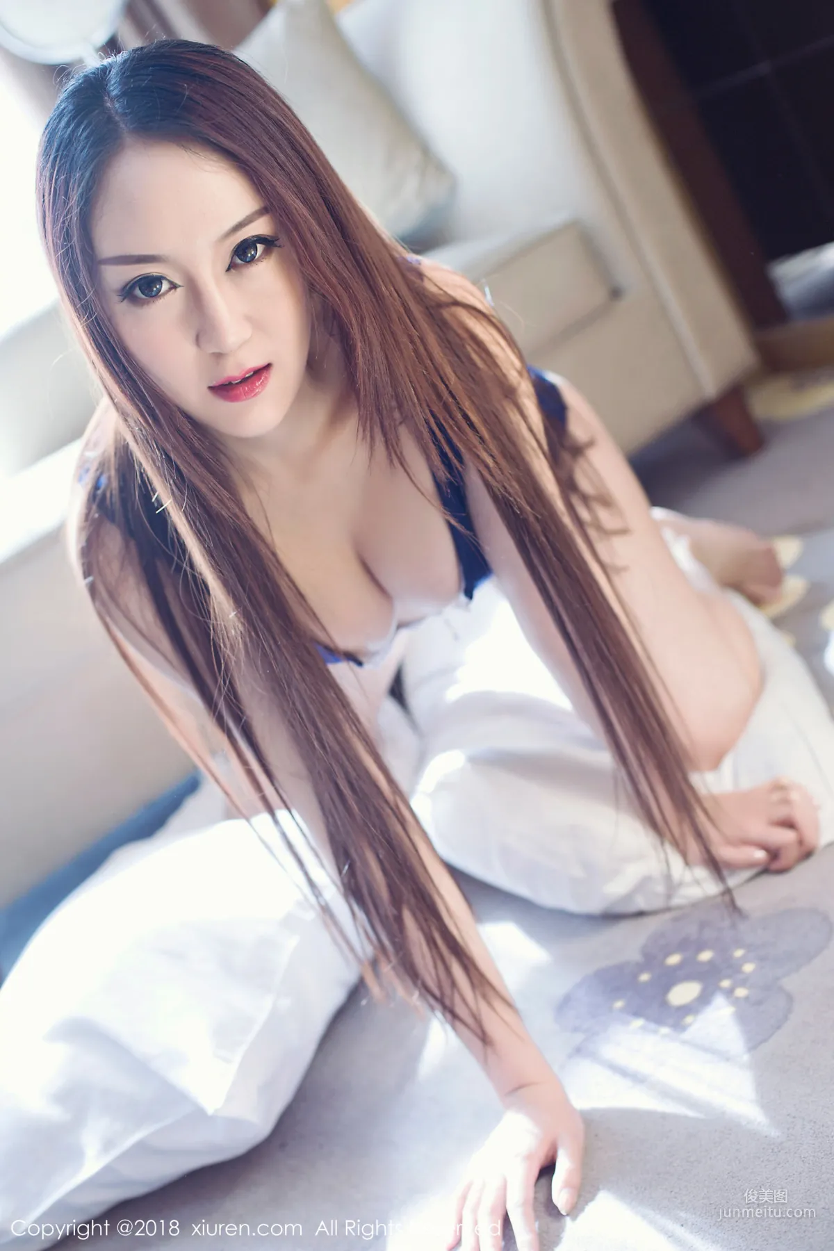 Gaoleng Maobu 'Korean Ethnic Girl, Big Eyes, Perky Breasts, Fair Skin' [XiuRen] No.904 Photo Set photo 18