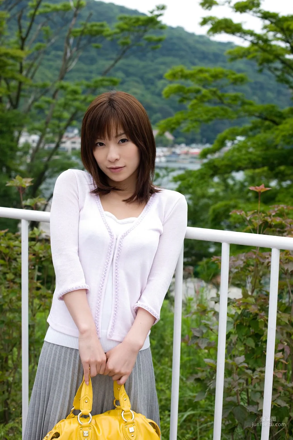 [X-City] WEB No.089 かすみ果穂《不倫の果実3》 寫真集 1