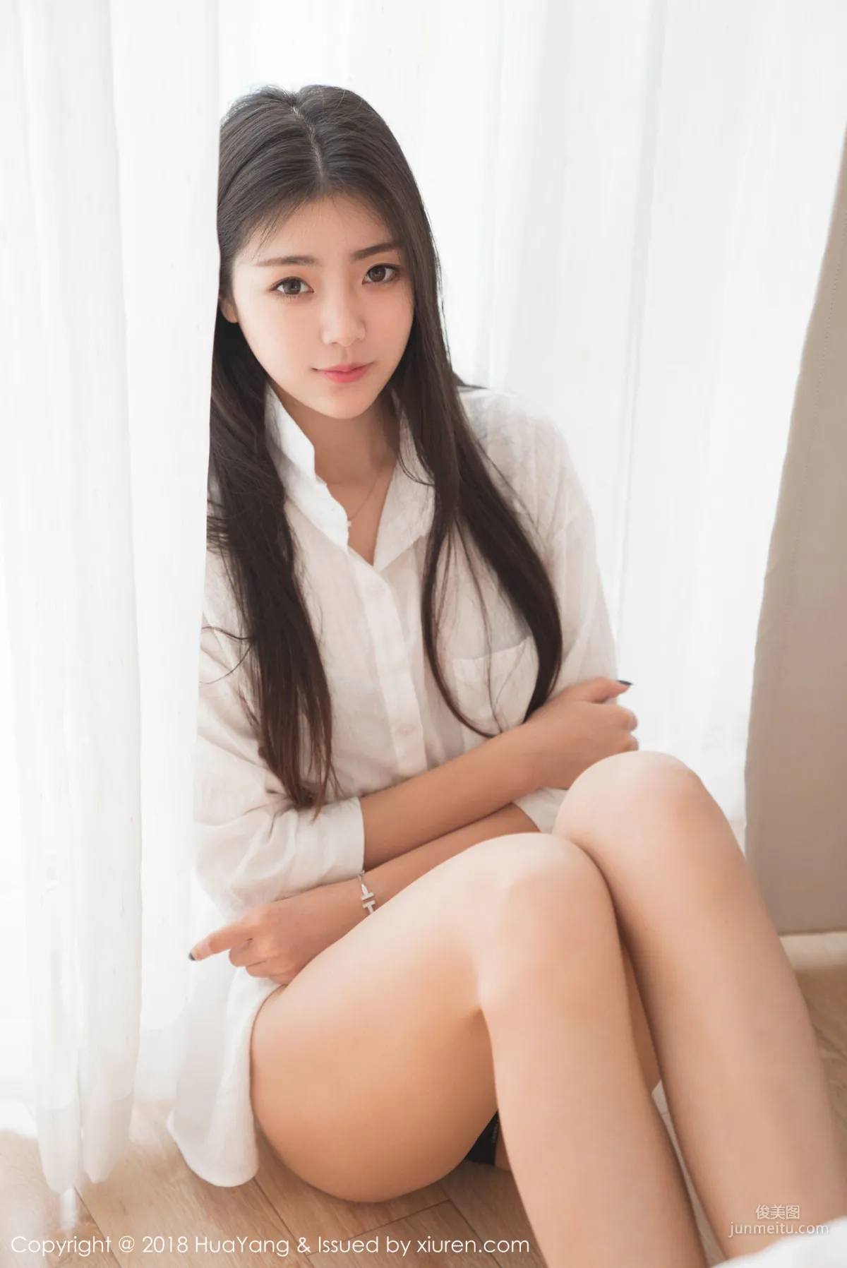 可樂Vicky《毛衣+白襯衫》 [花漾HuaYang] Vol.027 寫真集 28