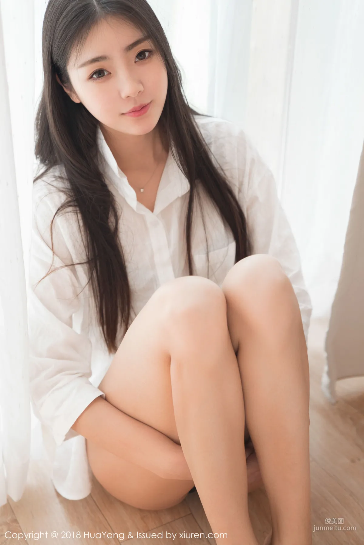 可樂Vicky《毛衣+白襯衫》 [花漾HuaYang] Vol.027 寫真集 29
