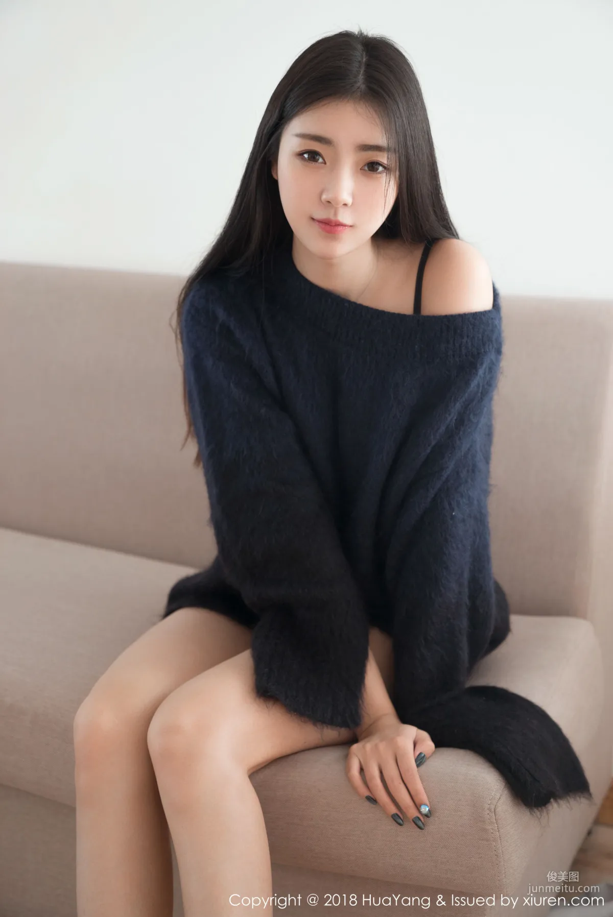 可樂Vicky《毛衣+白襯衫》 [花漾HuaYang] Vol.027 寫真集 11