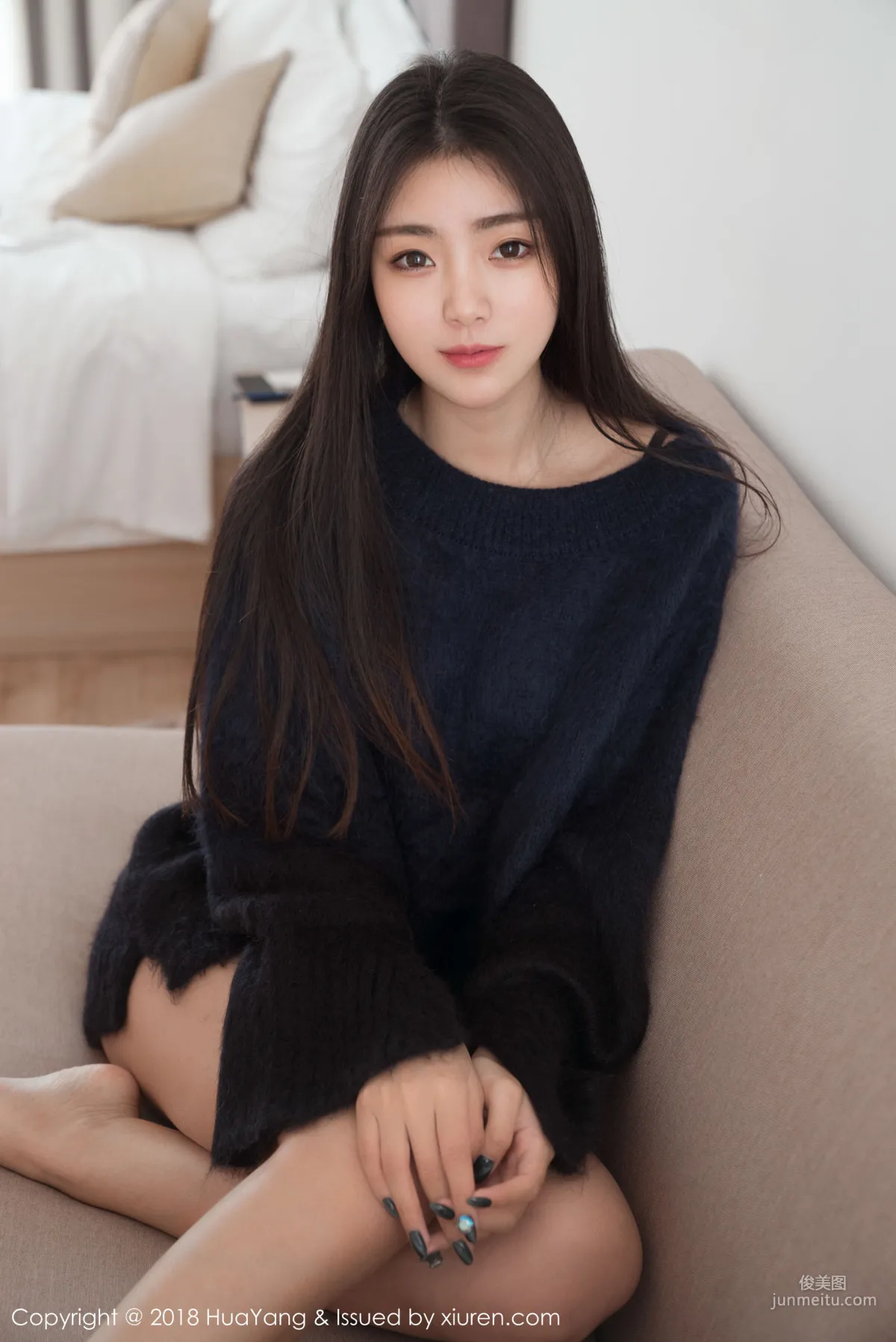 可樂Vicky《毛衣+白襯衫》 [花漾HuaYang] Vol.027 寫真集 8