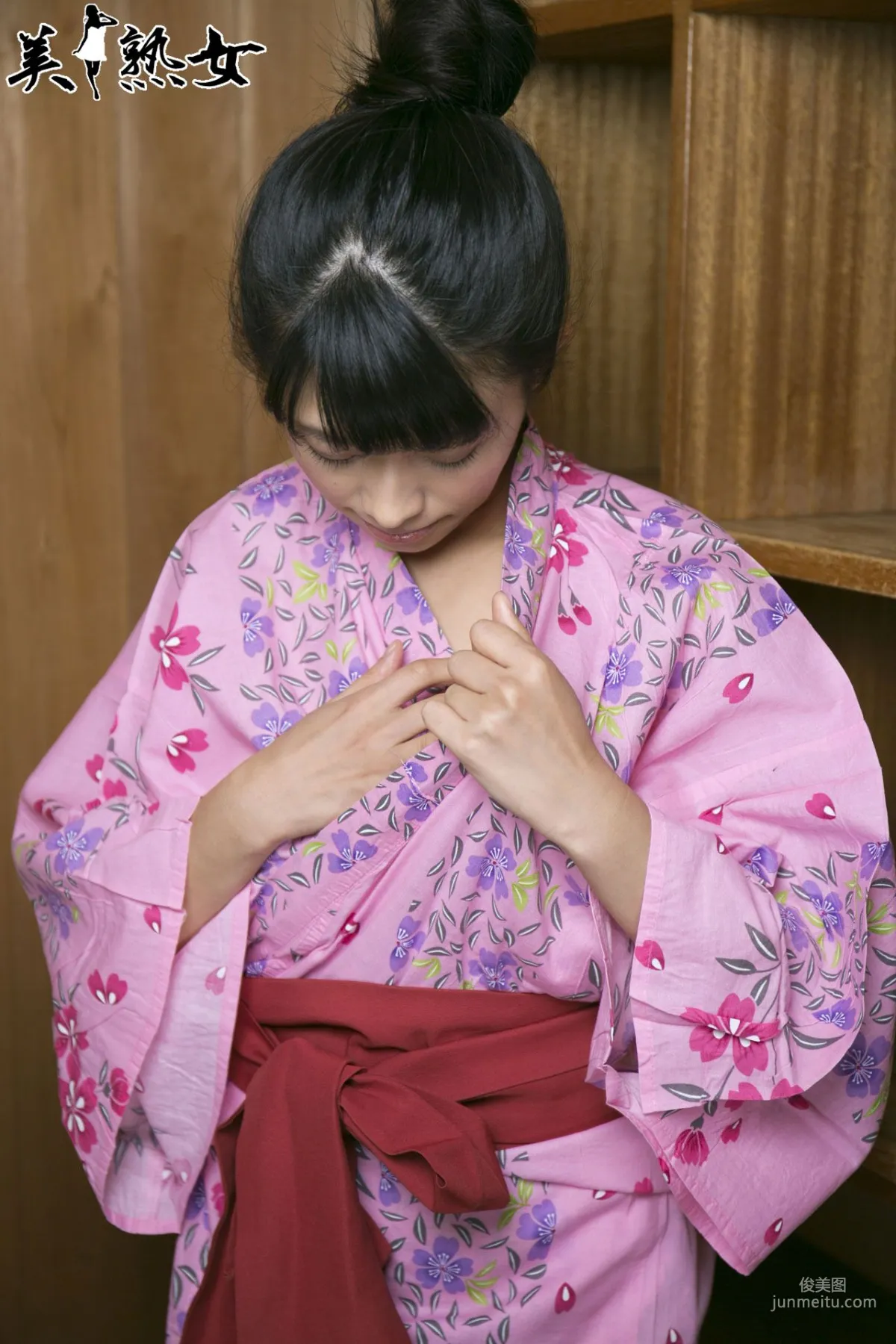 [X-City] [JUKUJO] Popular Mature Woman jkj028 Sasa Handa Chieri Haruyama Photo Set photo 17