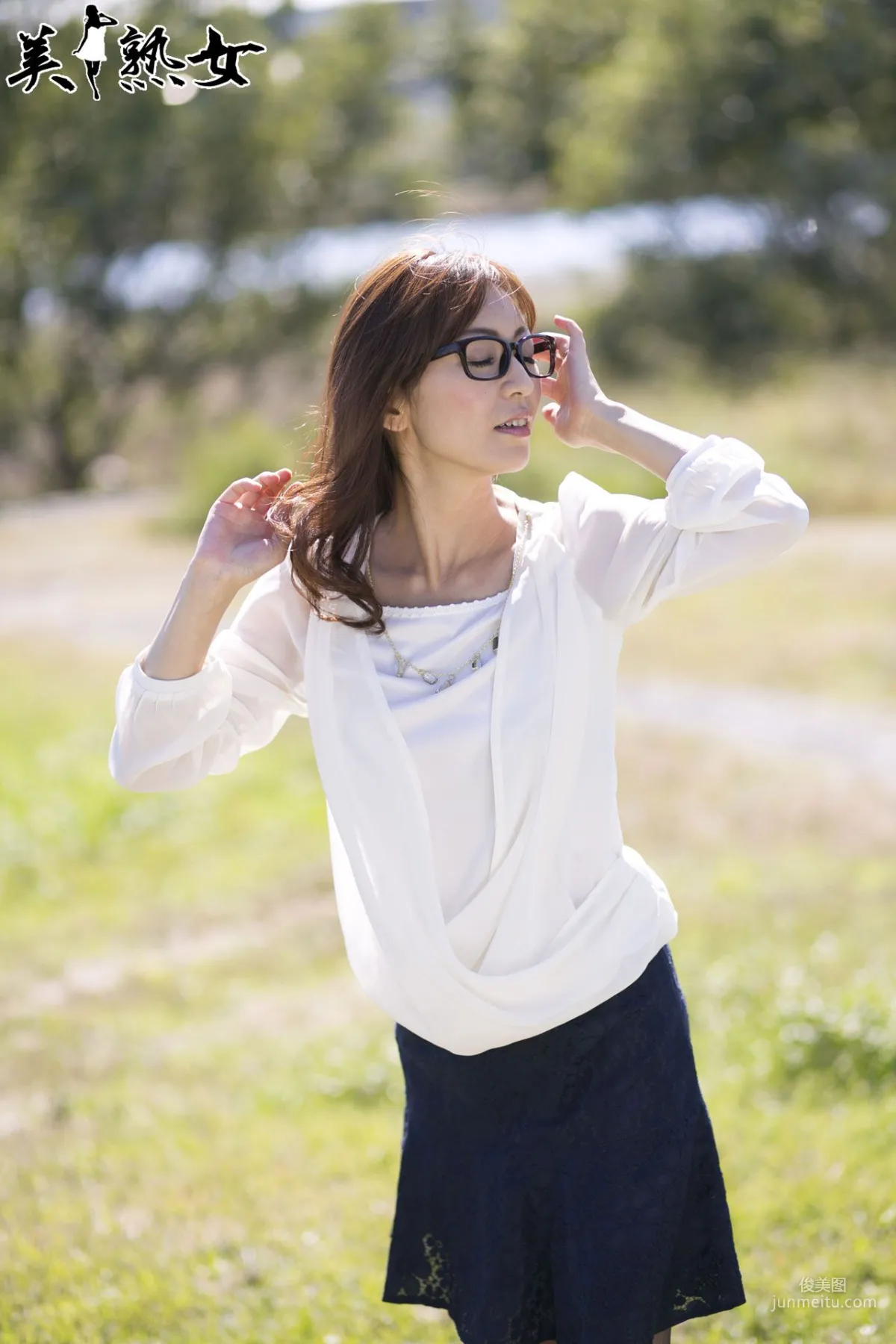 [X-City] [JUKUJO] Popular Mature Woman jkj029 Ryo Hitomi Photo Set photo 14