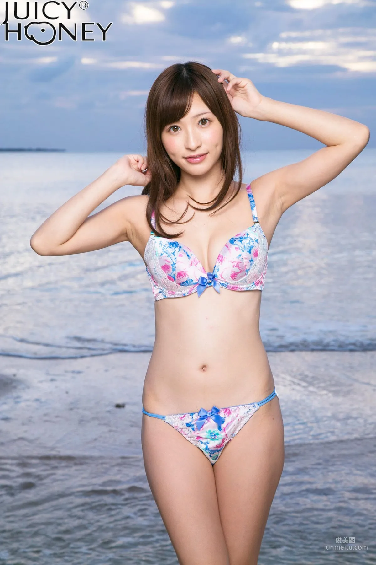 [Juicy Honey] トレカ連動寫真集 Moe Amatsuka 天使もえ 寫真集 68