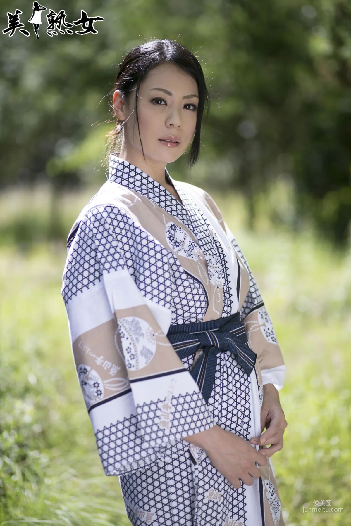[X-City] Mature Woman "JUKUJO" Nana Aida Photo Set photo 3