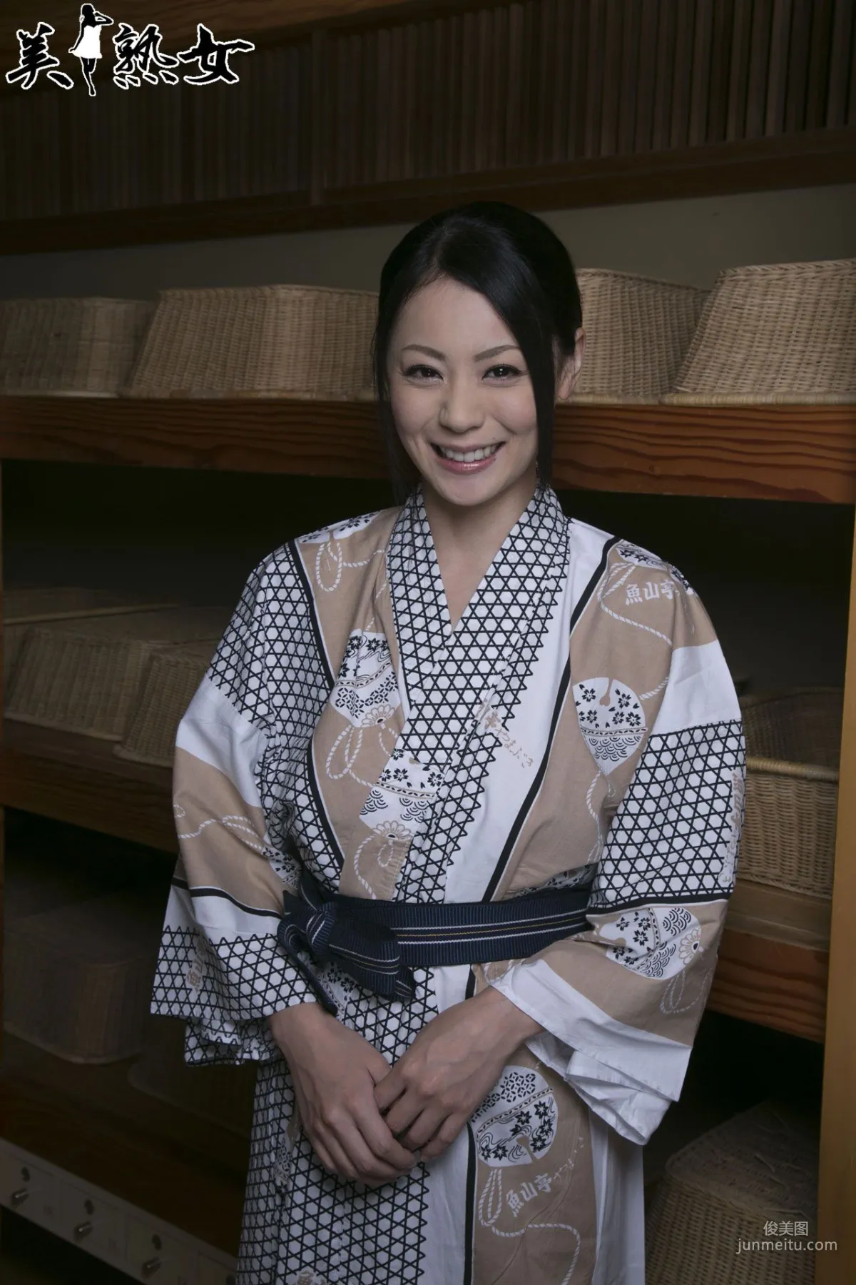 [X-City] Mature Woman "JUKUJO" Nana Aida Photo Set photo 1