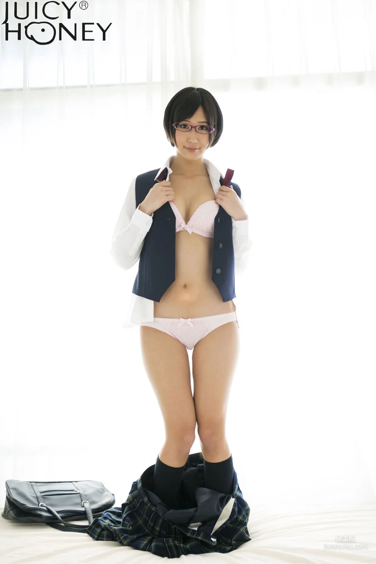 [Juicy Honey] ジューシーハニー30 湊莉久 Riku Minato 写真集21