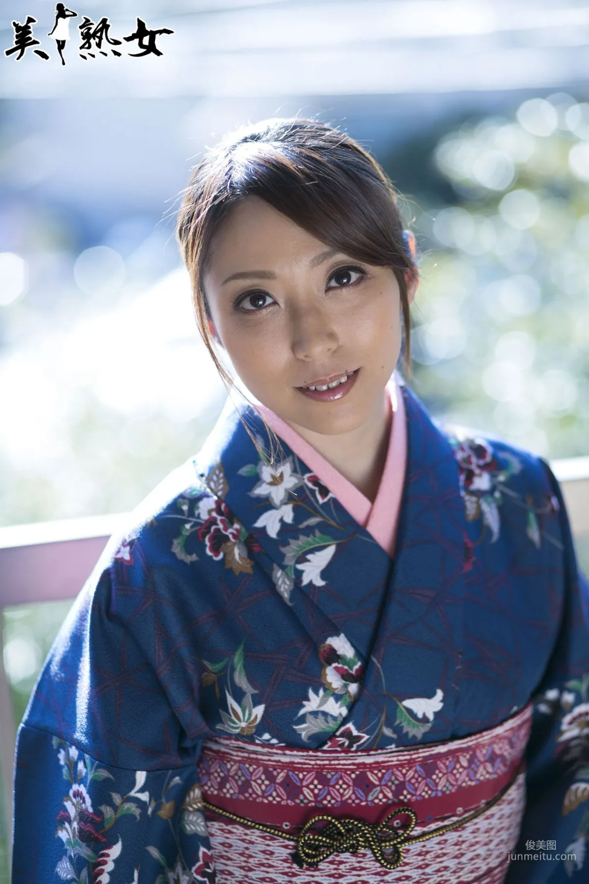 [X-City] [JUKUJO]熟女 Shiraki Yuuko 白木優子 写真集1