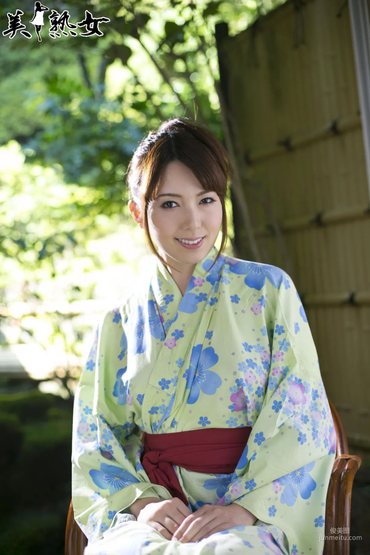 Yui Hatano: X-City photo 32