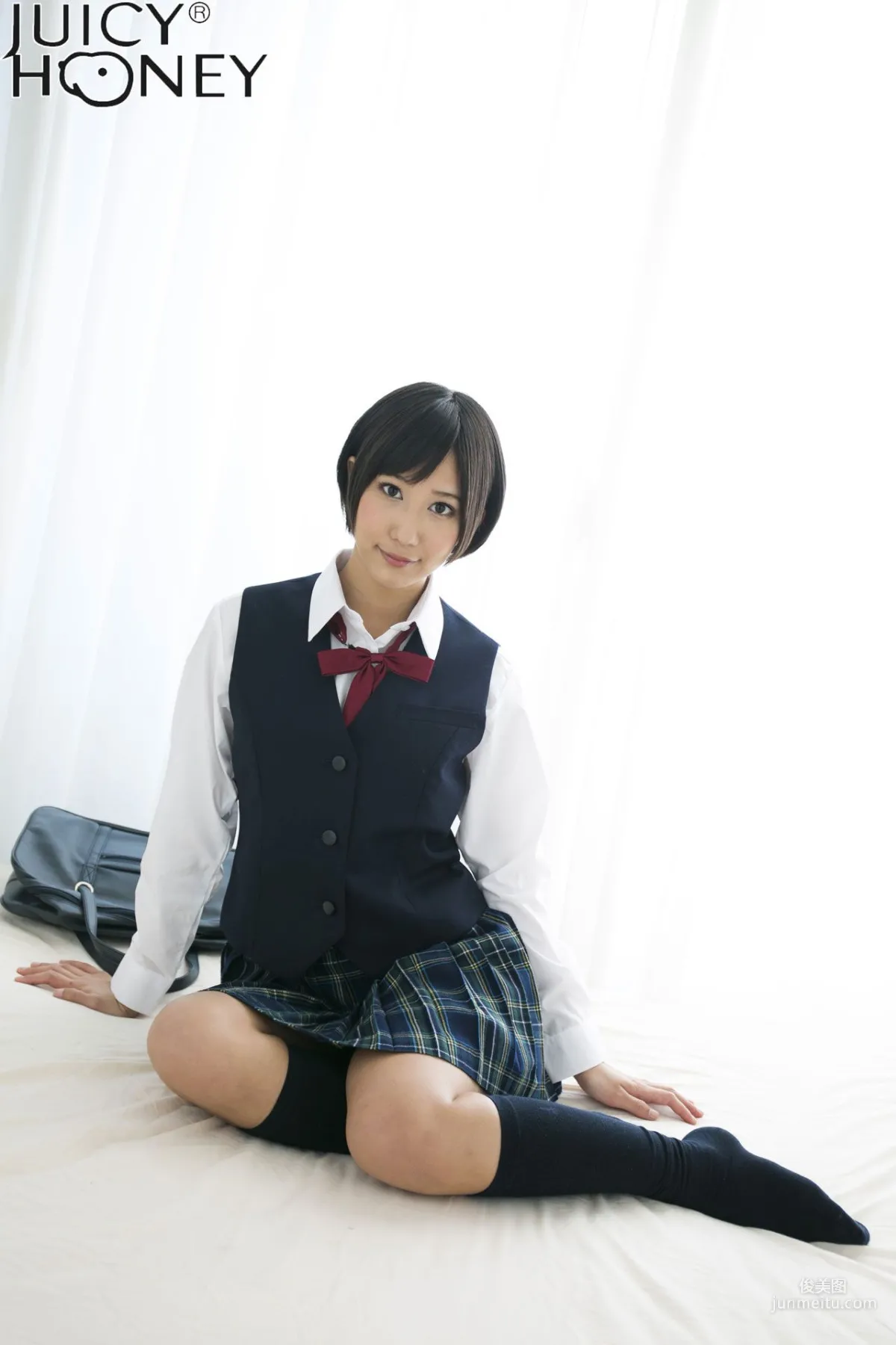 [Juicy Honey] ジューシーハニー30 湊莉久 Riku Minato 写真集13