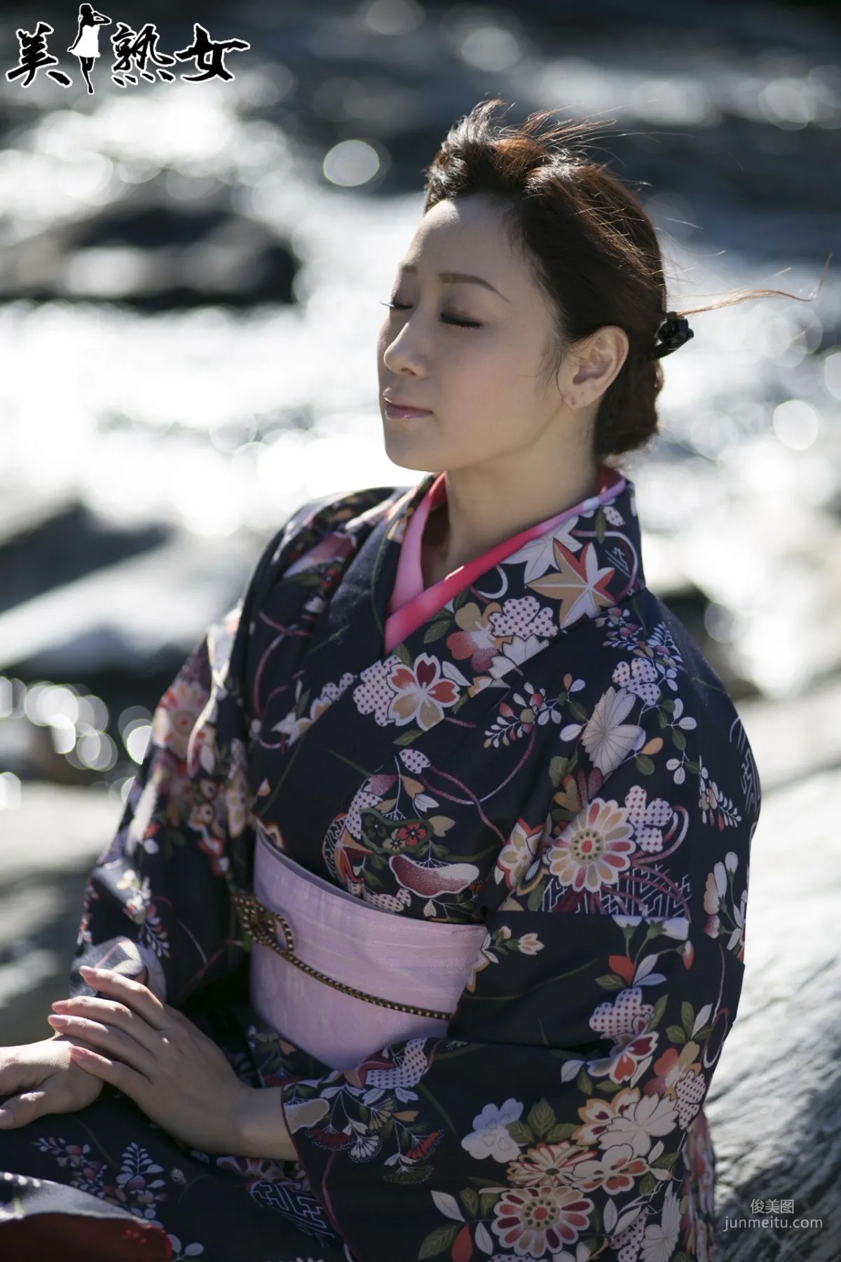 [X-City] [JUKUJO] Popular Mature Woman jkj004 Yuu Kawakami Photo Set photo 5