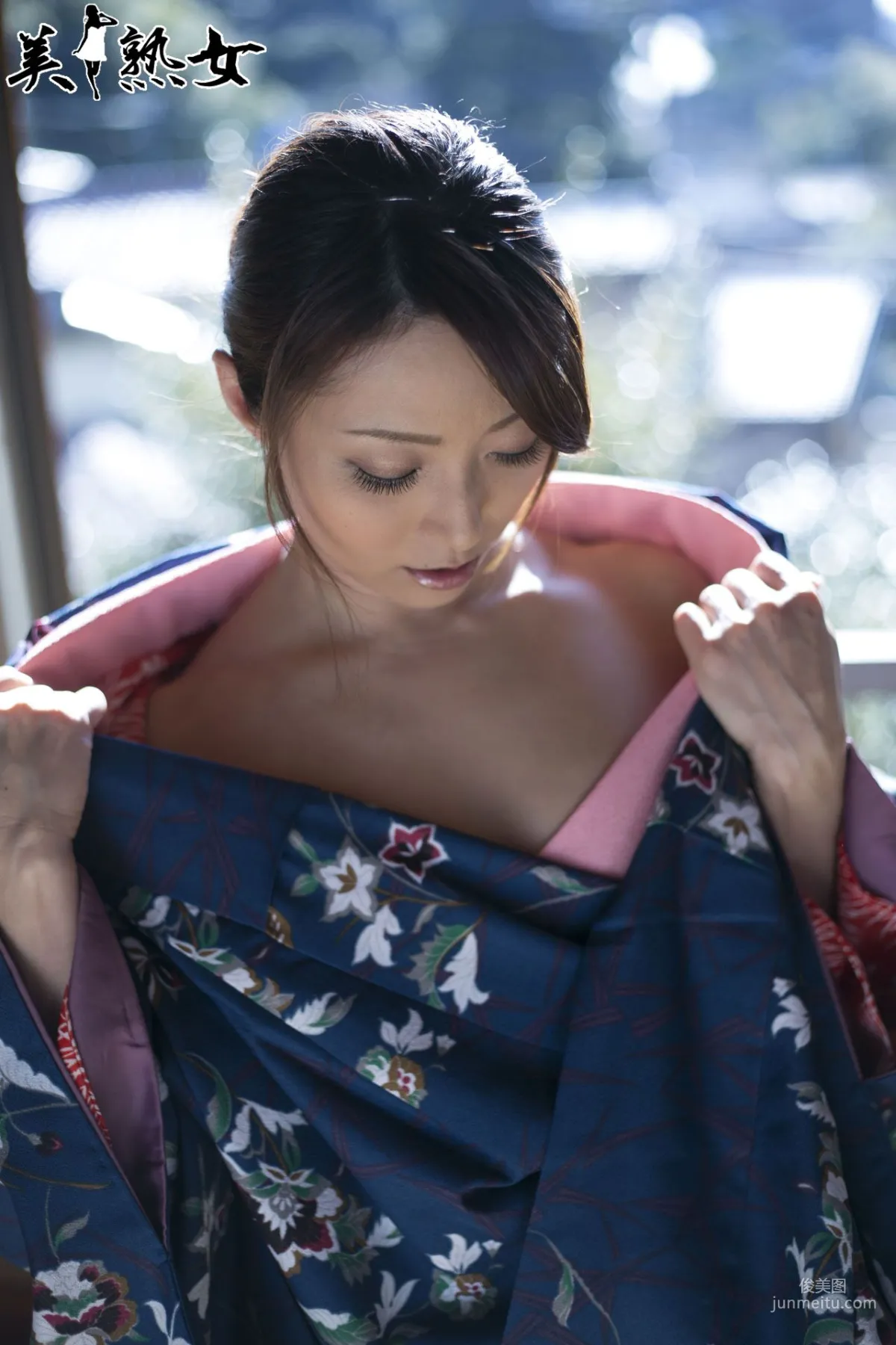 [X-City] [JUKUJO] Mature Woman Shiraki Yuuko Photo Set photo 7