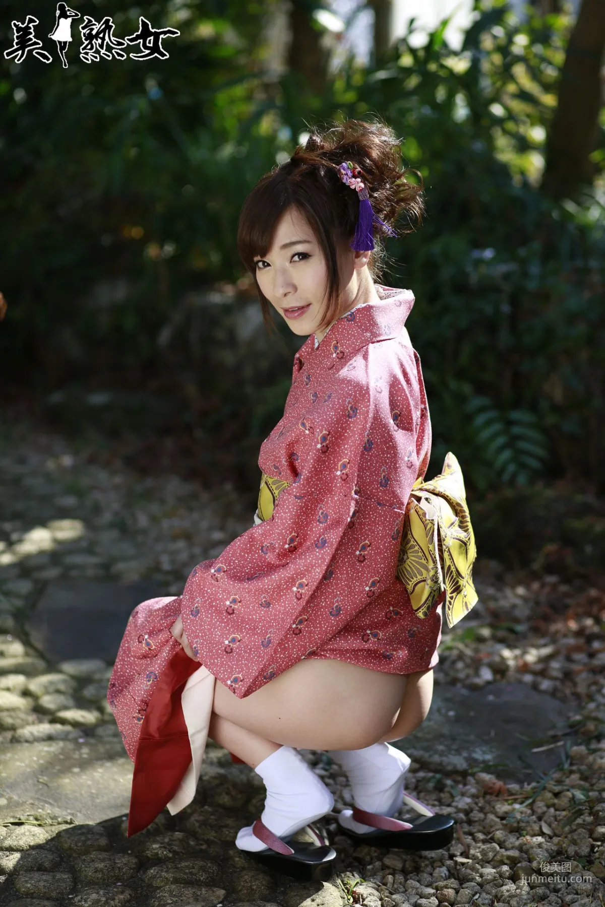 [X-City] [JUKUJO]人気熟女 jkj030 かすみ果穂/香澄果穗 寫真集 5