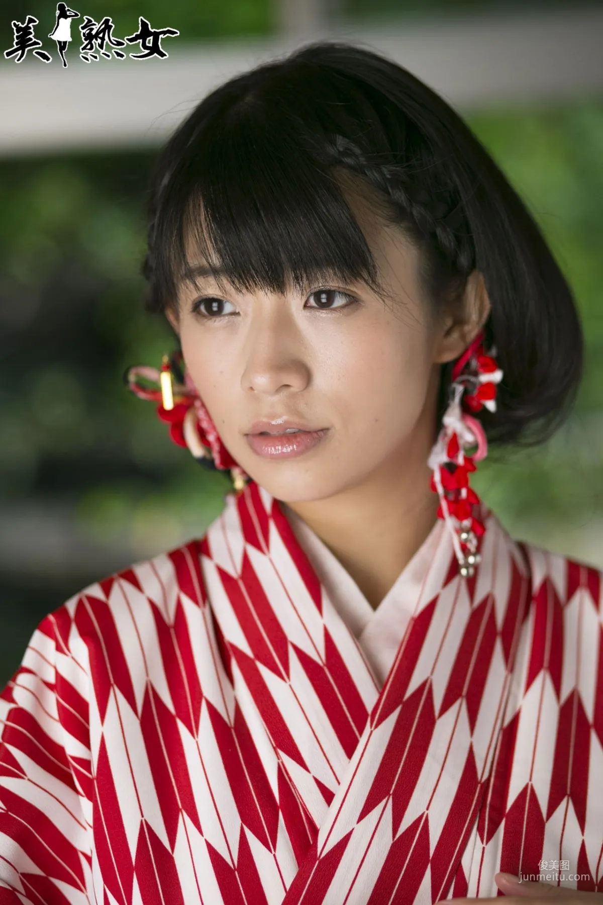 [X-City] [JUKUJO] Popular Mature Woman jkj028 Sasa Handa Chieri Haruyama Photo Set photo 3