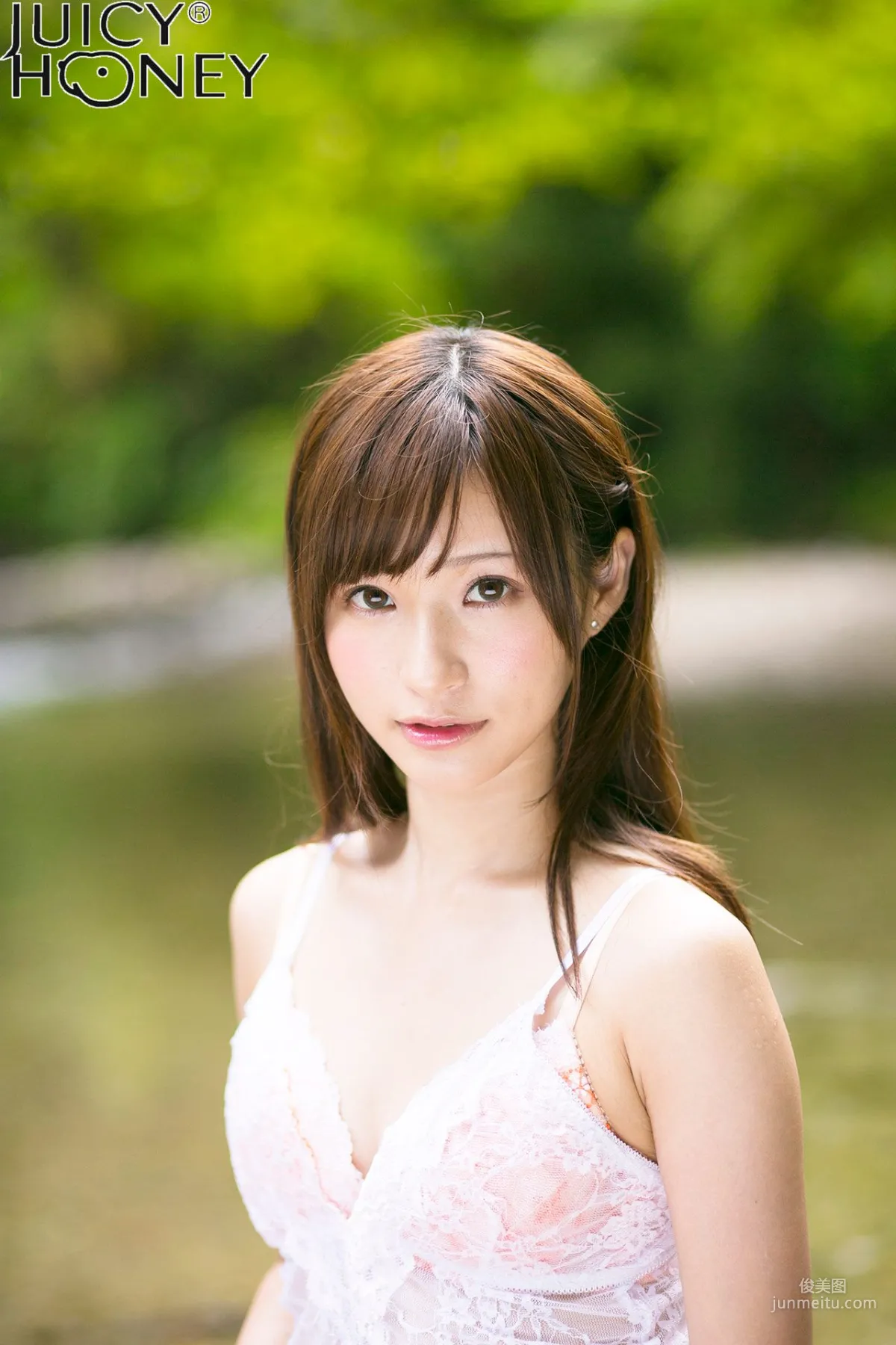 [Juicy Honey] トレカ連動寫真集 Moe Amatsuka 天使もえ 寫真集 52