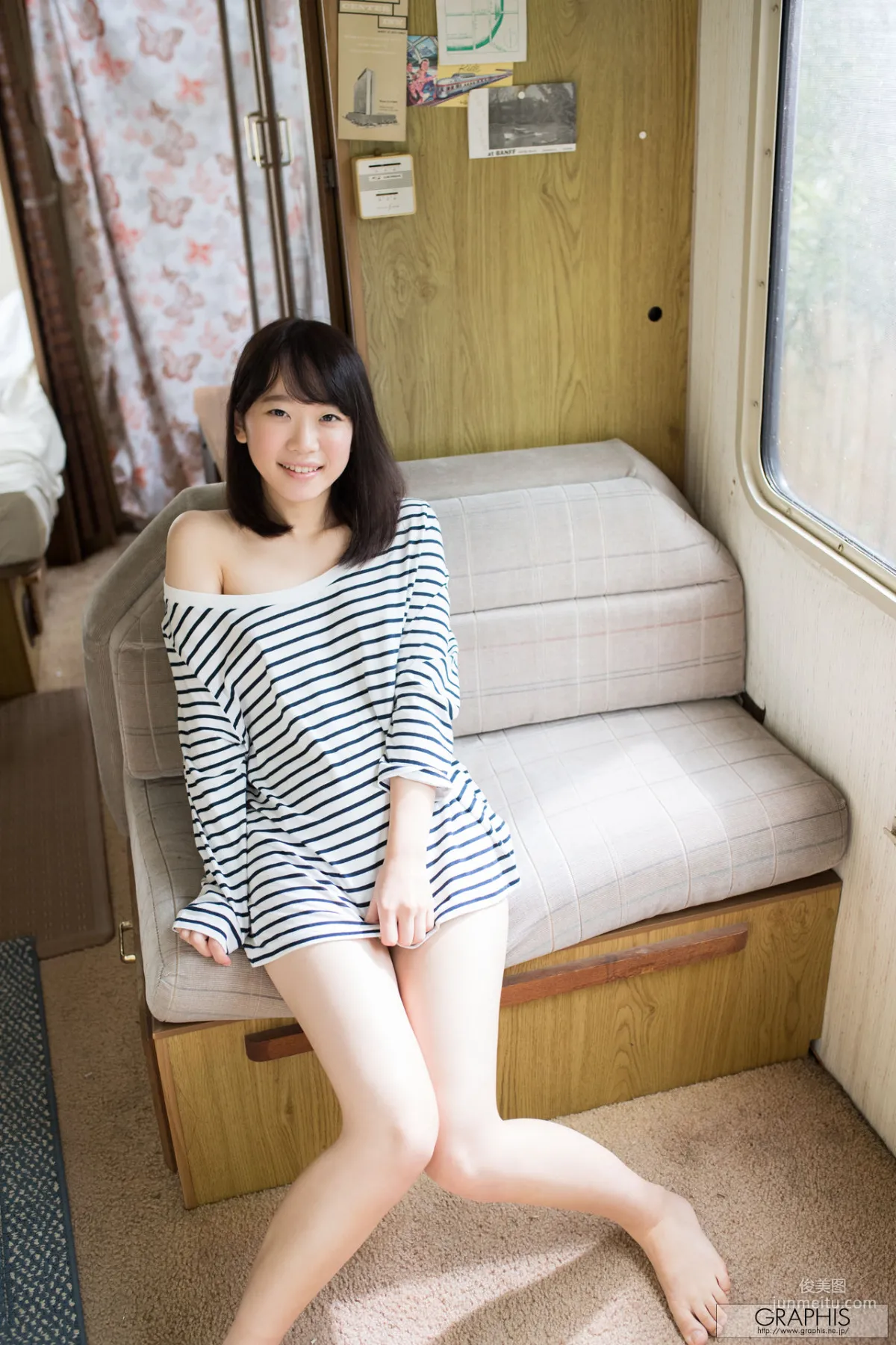 Yura Kano [Graphis] First Gravure, First Nude Girl Photo Set photo 25