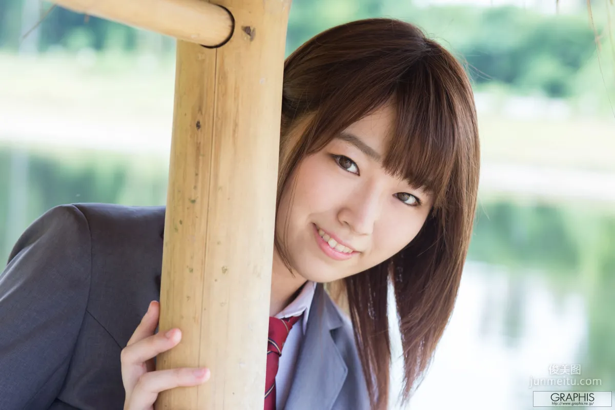 松本菜奈実《GRAVURE GIRL!》 [Graphis] Gals 寫真集 13