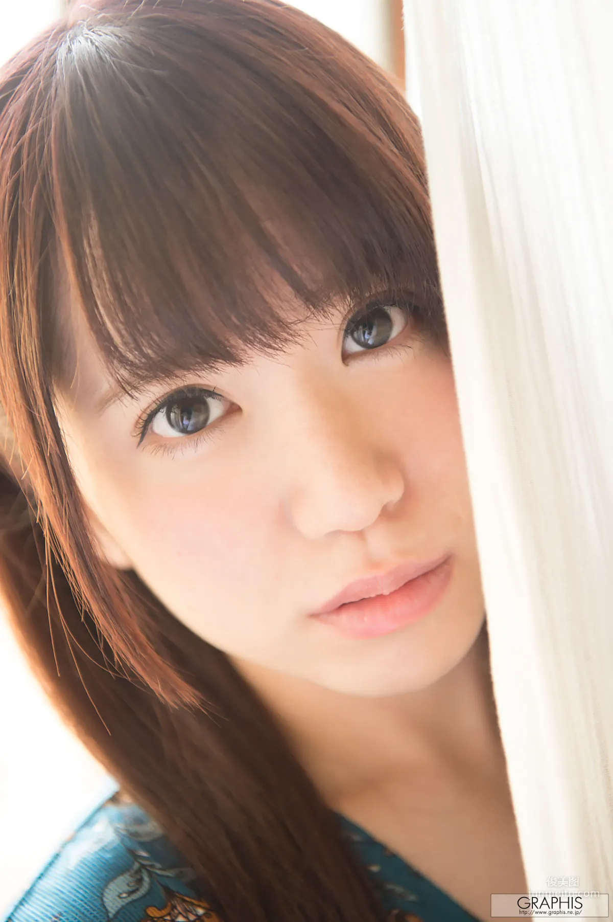 初美りん/初美鈴《Look at me!》 [Graphis] Gals 寫真集 9
