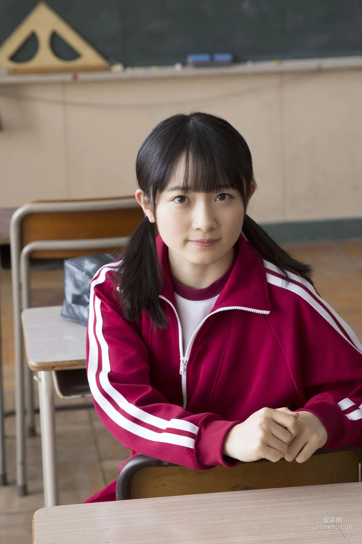 Chisaki Morito [Hello! Project Digital Books] Vol.163 Photo Set photo 3