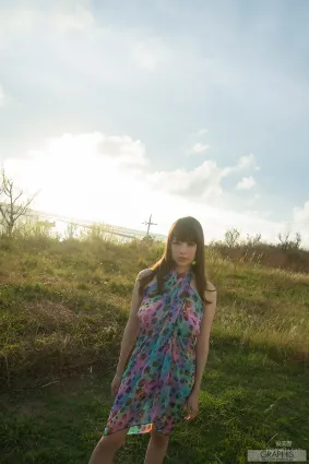 RION/宇都宮しをん《Carry On》 [Graphis] Gals 寫真集