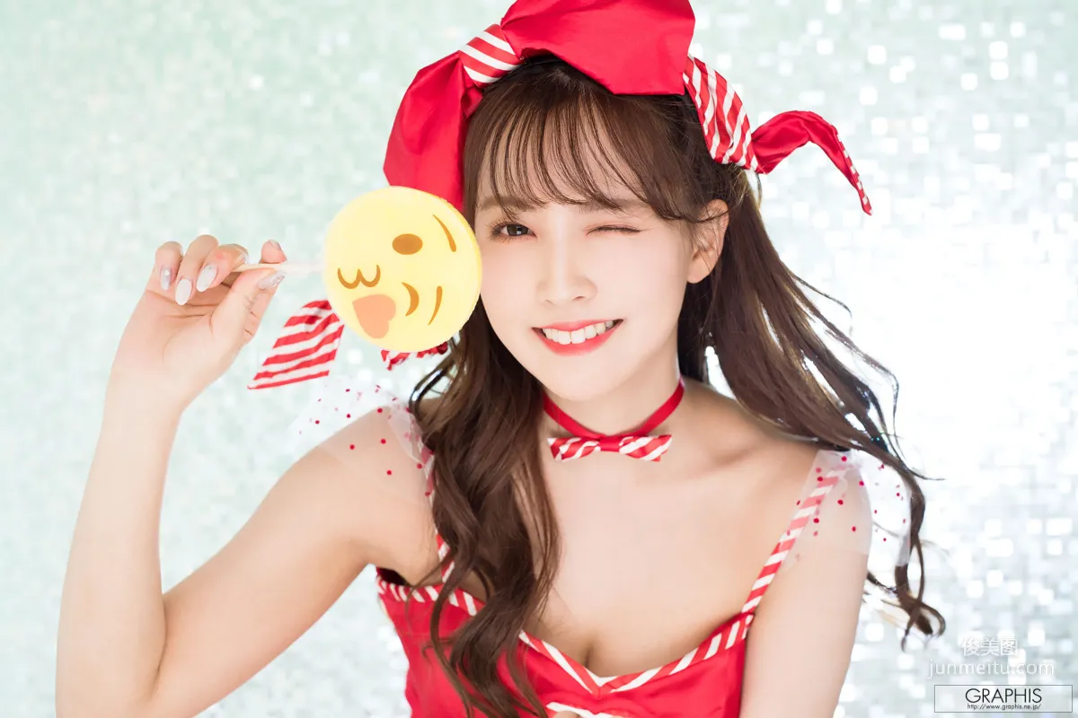 三上悠亜《Valentine Special 2018》[Graphis] LIMITED EDITION 寫真集 6