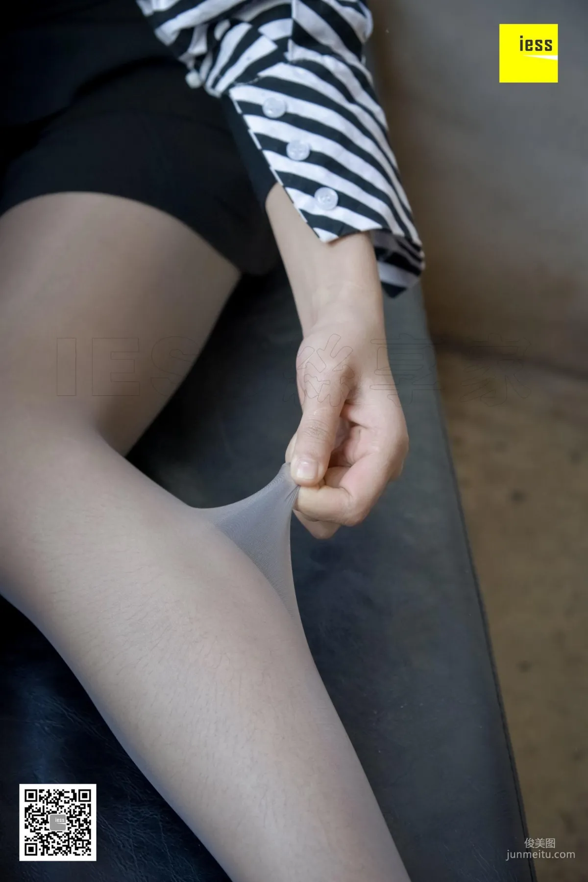 Lai Lai, Intellectual Gray Stockings and Sandals [IESS] Silk Enjoyer 179 Photo Set photo 40