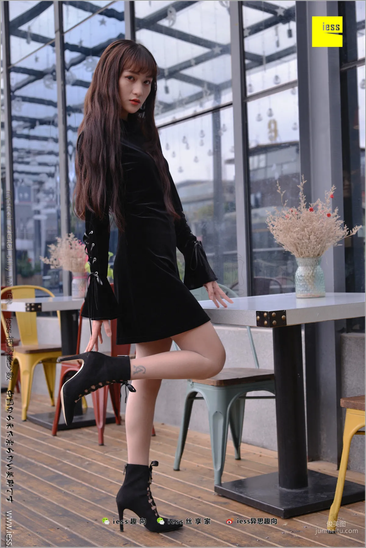 Xiao Xiao, Looks Are Justice [IESS] Silk Stockings Bento 199 Photo Set photo 66