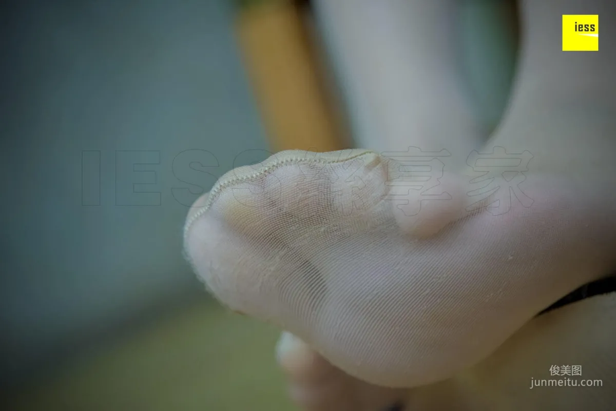 Mu Mu, Alluring Charm Meat-Color Stockings and Sandals [IESS] Silk Enjoyer 166 Photo Set photo 86