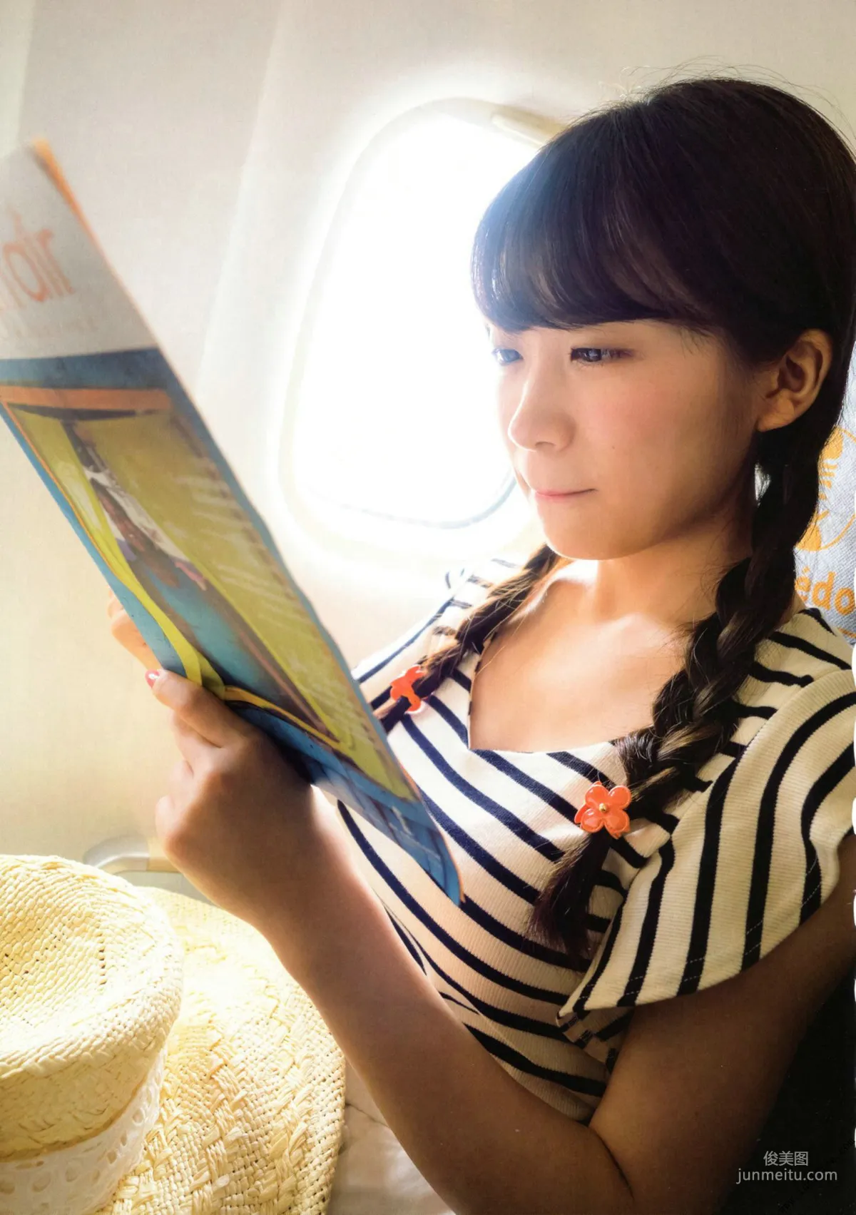 Manatsu Akimoto 1st, Midsummer Pressure Pattern [Photo Books] Photo Set photo 142