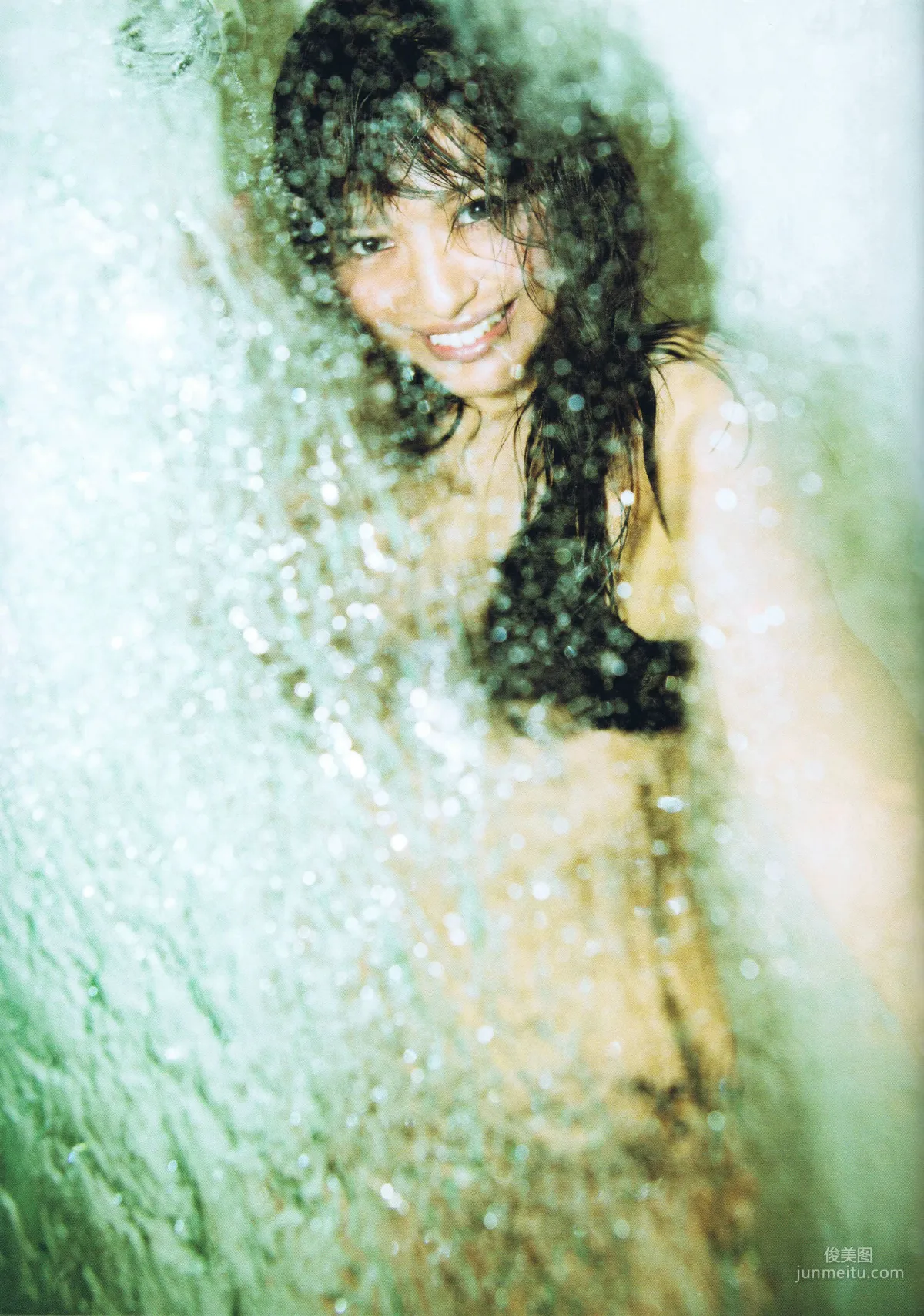 北原里英《そして》 [PhotoBook] 写真集90