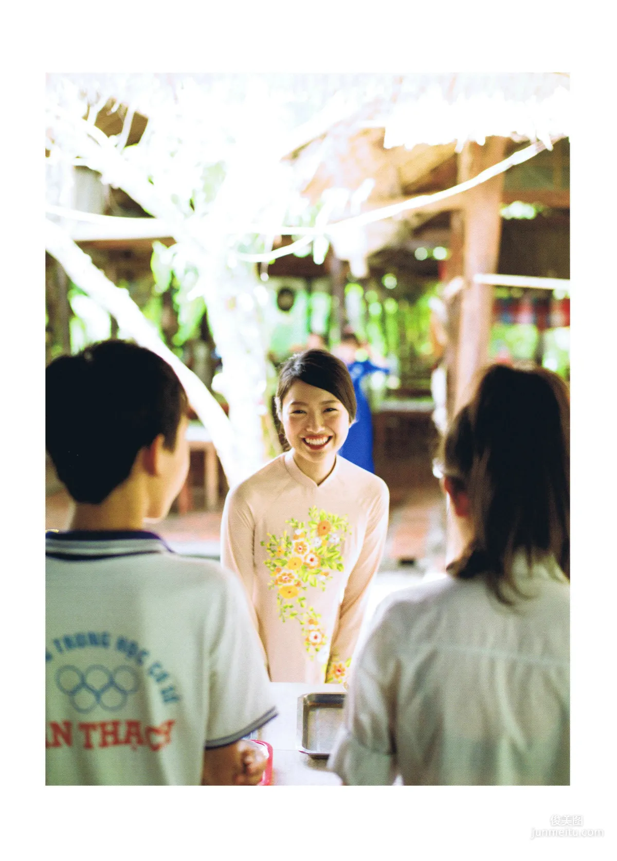 北原里英《そして》 [PhotoBook] 写真集94
