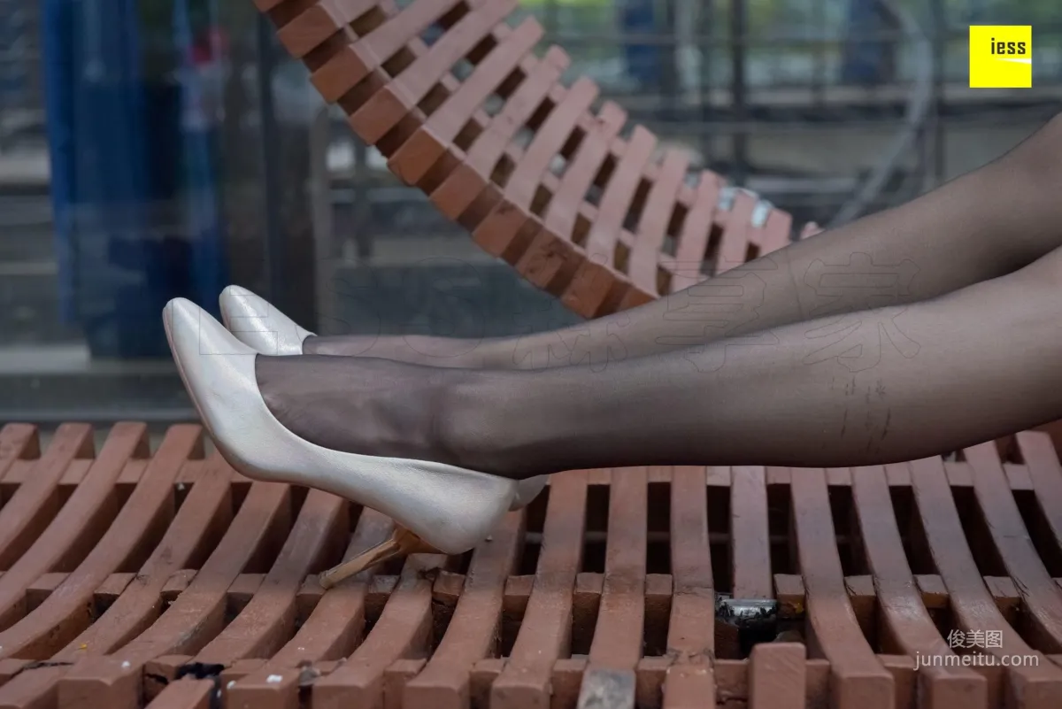 Yong Ying, Black Stockings After the Rain [IESS] Silk Enjoyer 160, Photo Set photo 19