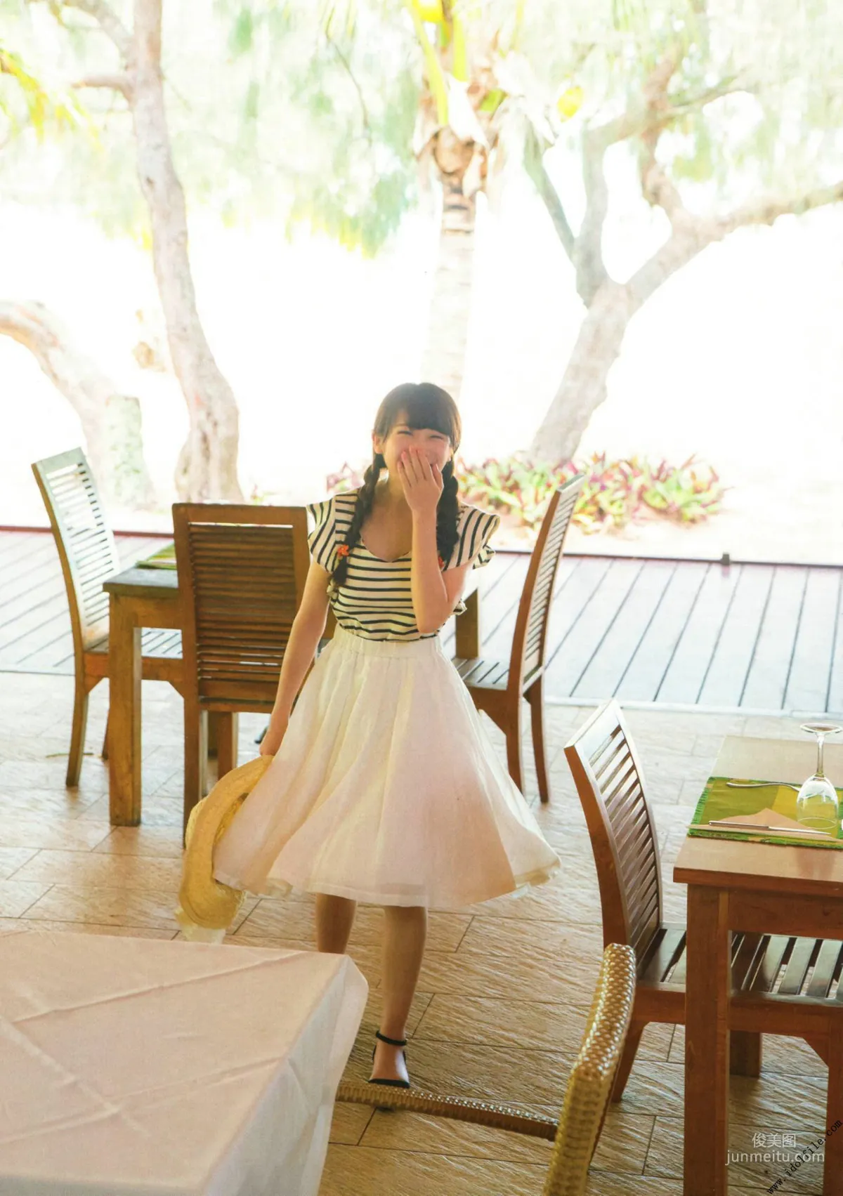 Manatsu Akimoto 1st, Midsummer Pressure Pattern [Photo Books] Photo Set photo 144