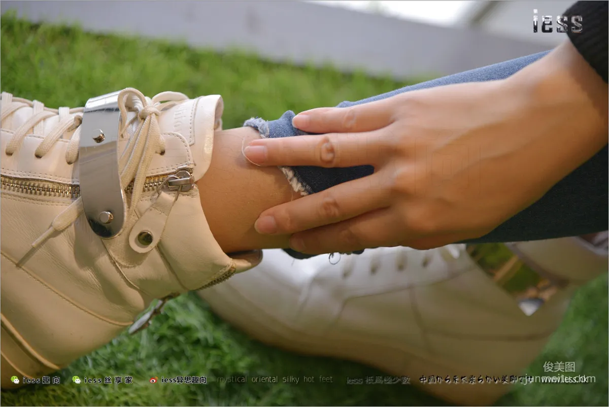 Xiao Jie, Love Duet 1 [IESS] Silk Stockings Bento 194 Photo Set photo 57