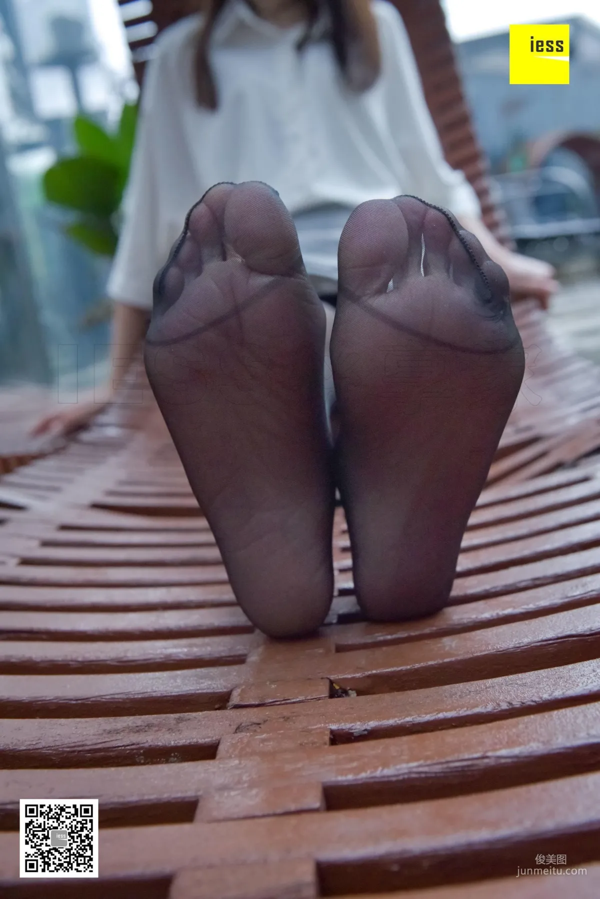 Yong Ying, Black Stockings After the Rain [IESS] Silk Enjoyer 160, Photo Set photo 64