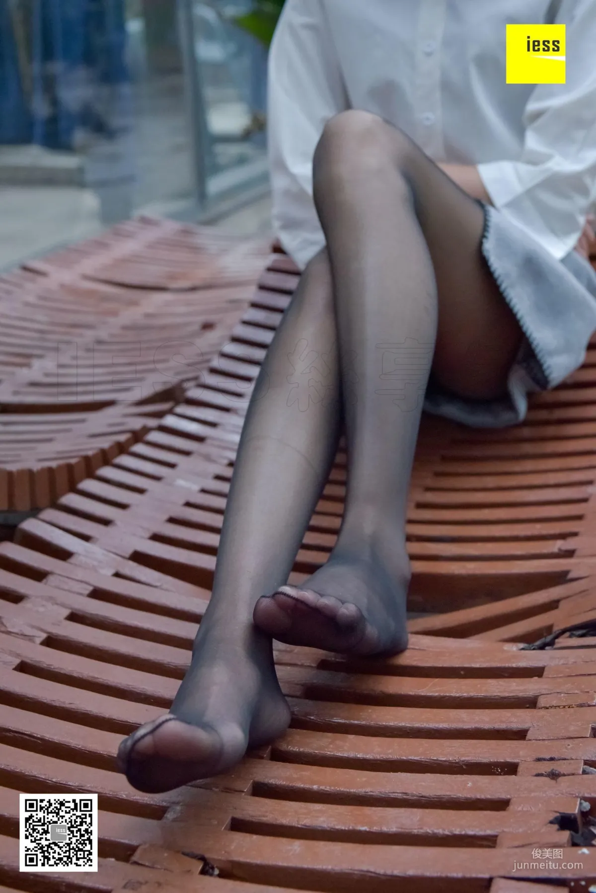 Yong Ying, Black Stockings After the Rain [IESS] Silk Enjoyer 160, Photo Set photo 71