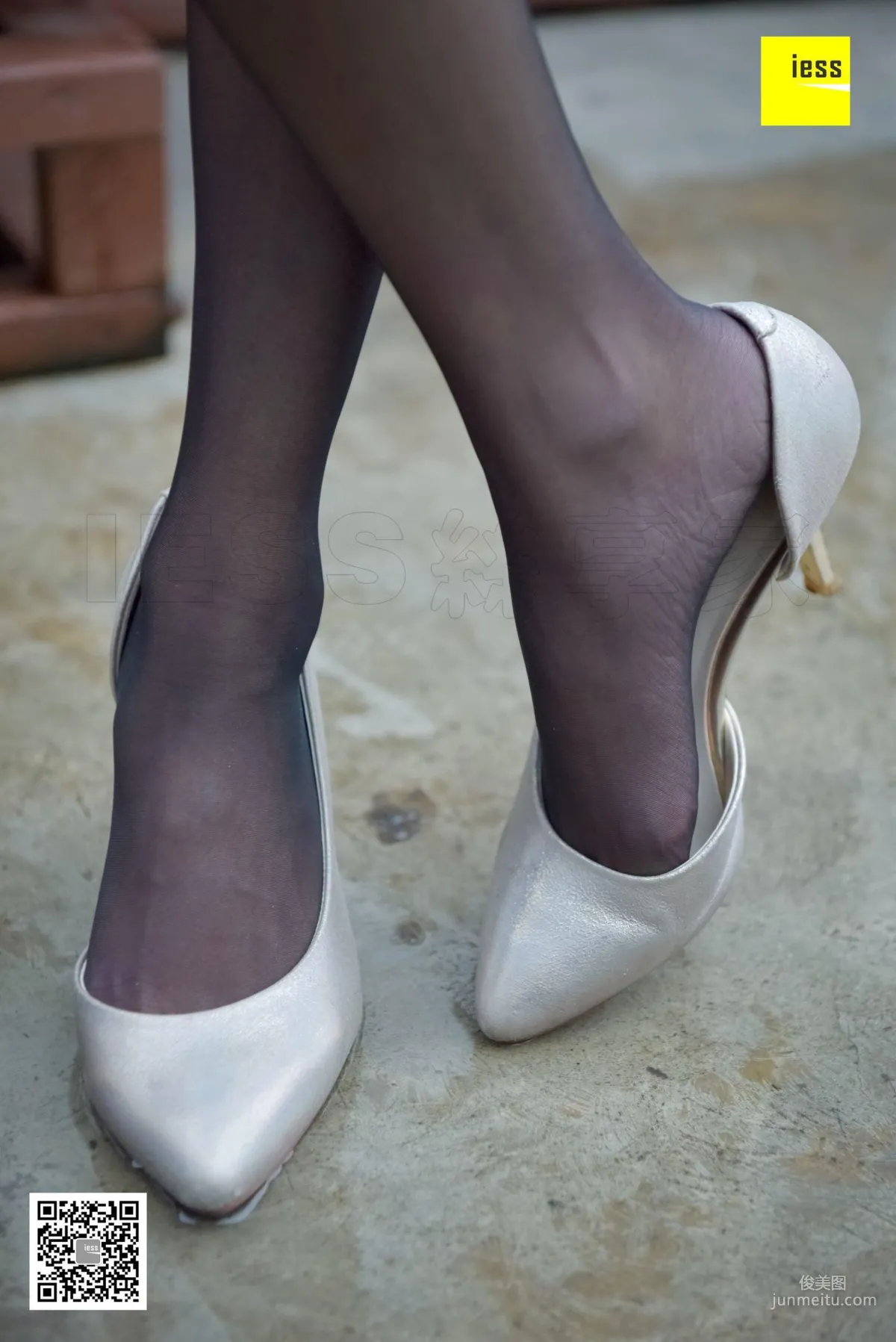 Yong Ying, Black Stockings After the Rain [IESS] Silk Enjoyer 160, Photo Set photo 57