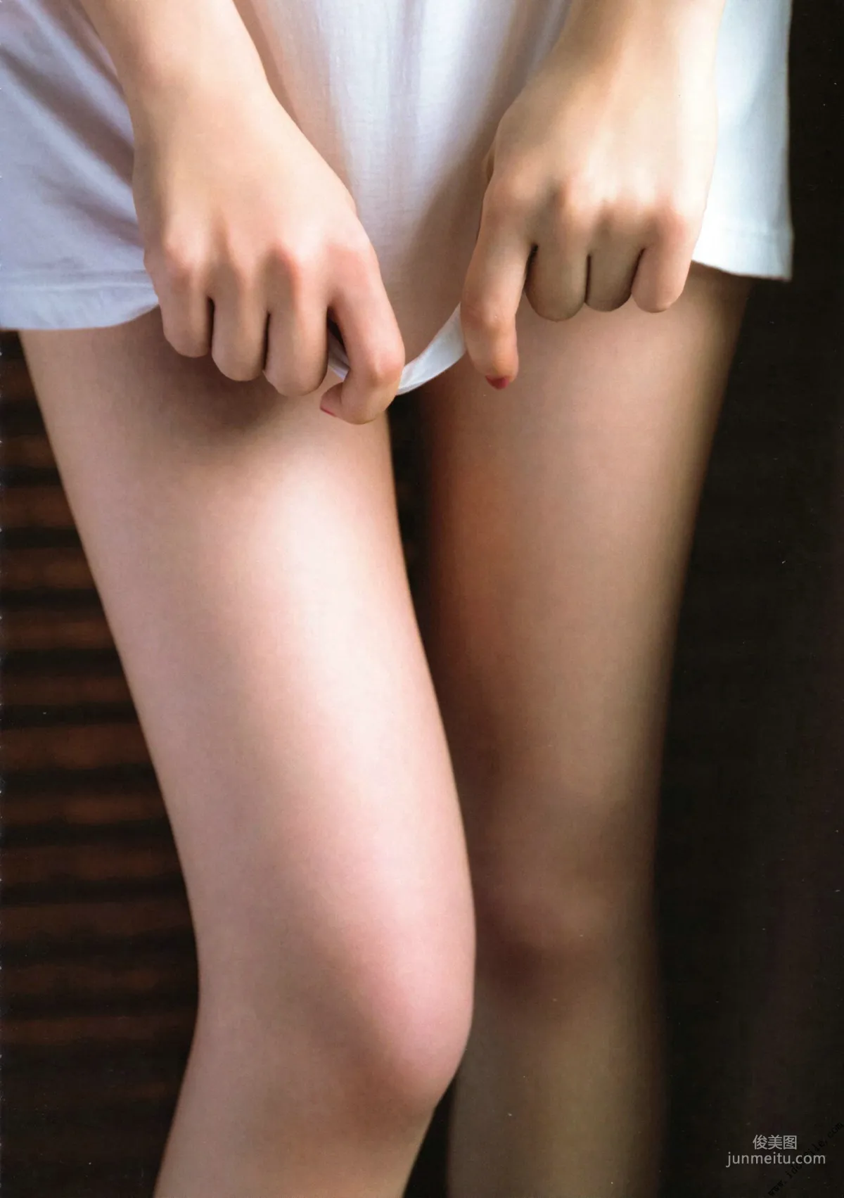 Manatsu Akimoto 1st, Midsummer Pressure Pattern [Photo Books] Photo Set photo 119