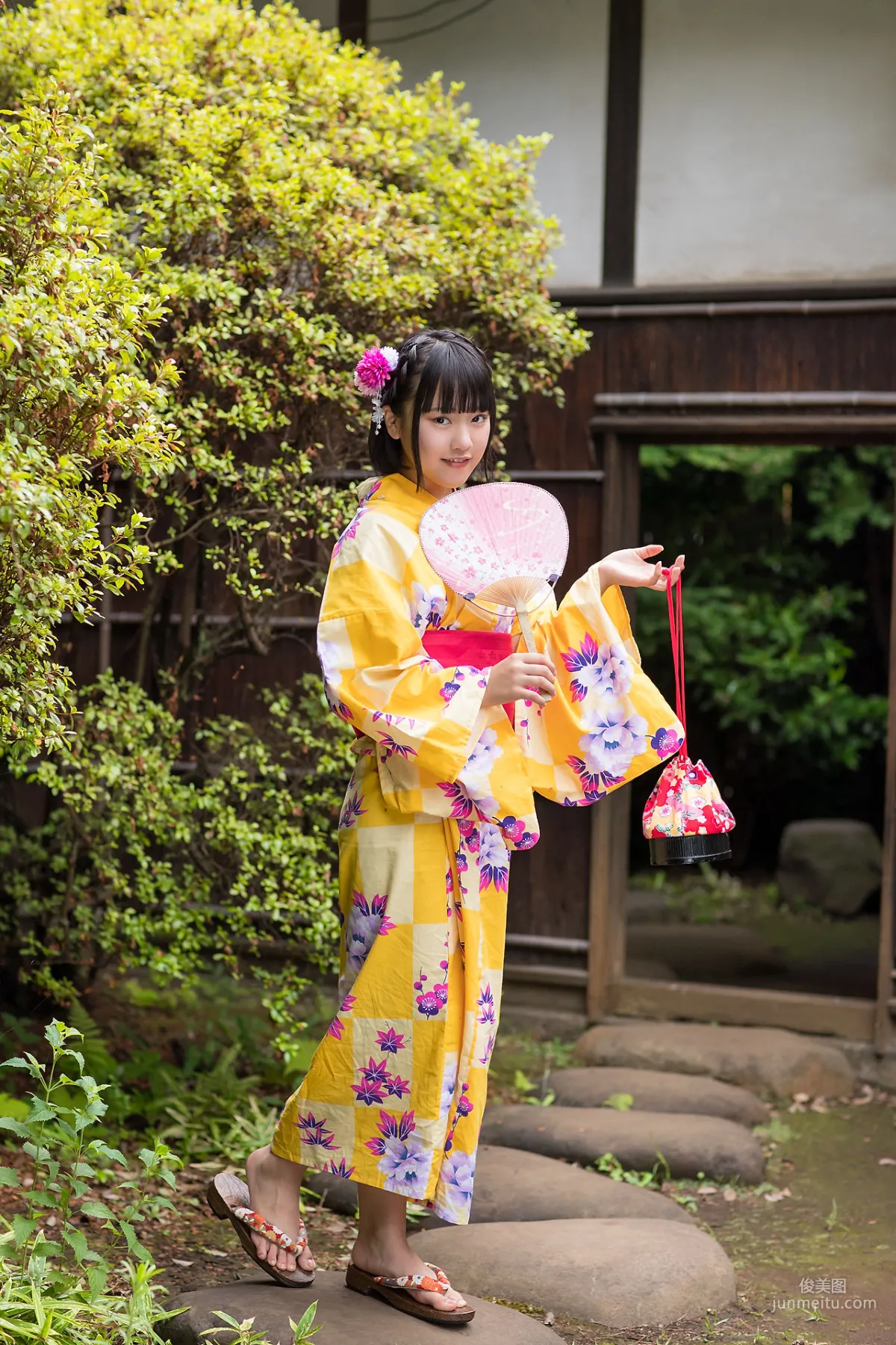 Anju Kouzuki 香月杏珠 [Minisuka] Limited Gallery 7.3 寫真集 9