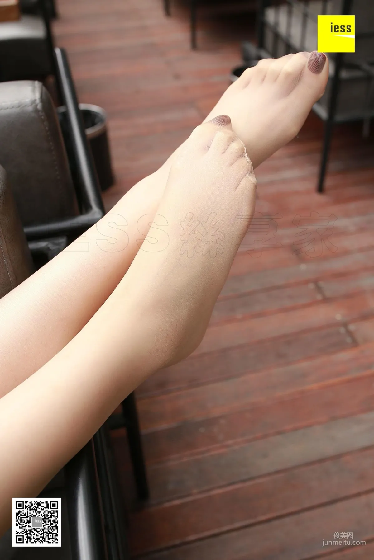 Zi Zi, Pointed Ankle Boots and Sheer Stockings [IESS] Si Xiang Jia 177 Photo Set photo 64