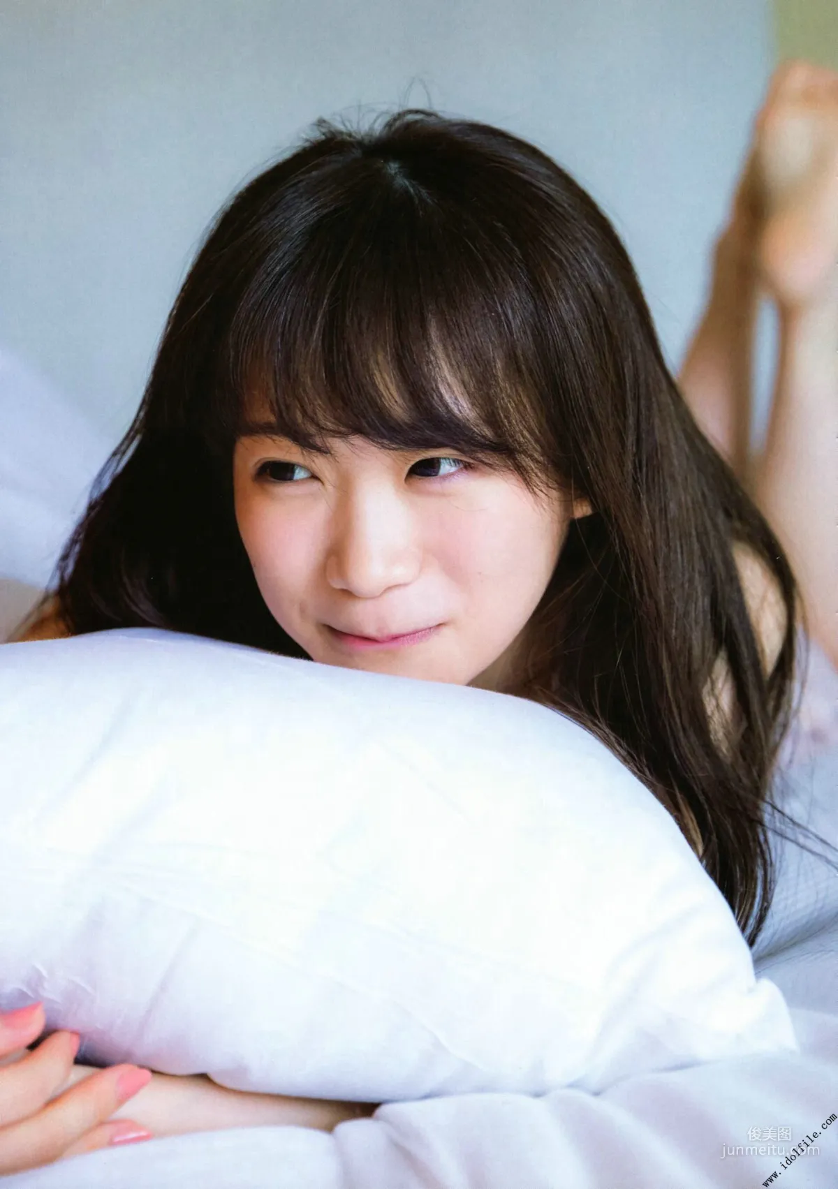 Manatsu Akimoto 1st, Midsummer Pressure Pattern [Photo Books] Photo Set photo 102