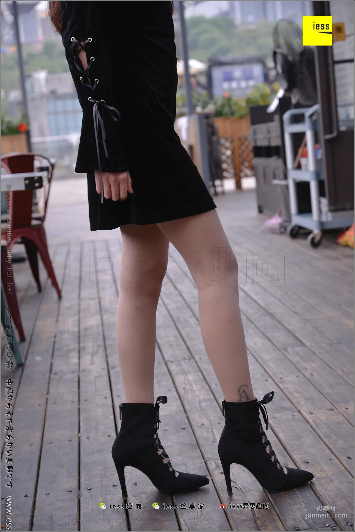Xiao Xiao, Looks Are Justice [IESS] Silk Stockings Bento 199 Photo Set photo 62