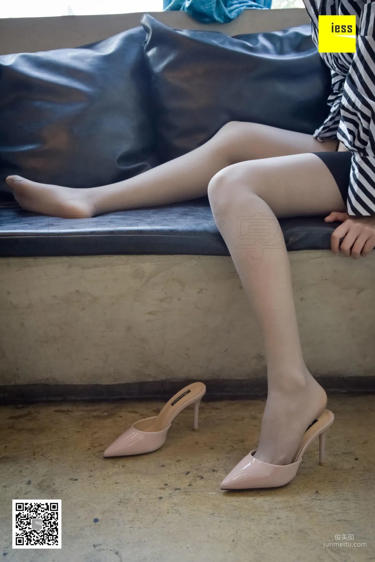 Lai Lai, Intellectual Gray Stockings and Sandals [IESS] Silk Enjoyer 179 Photo Set photo 43