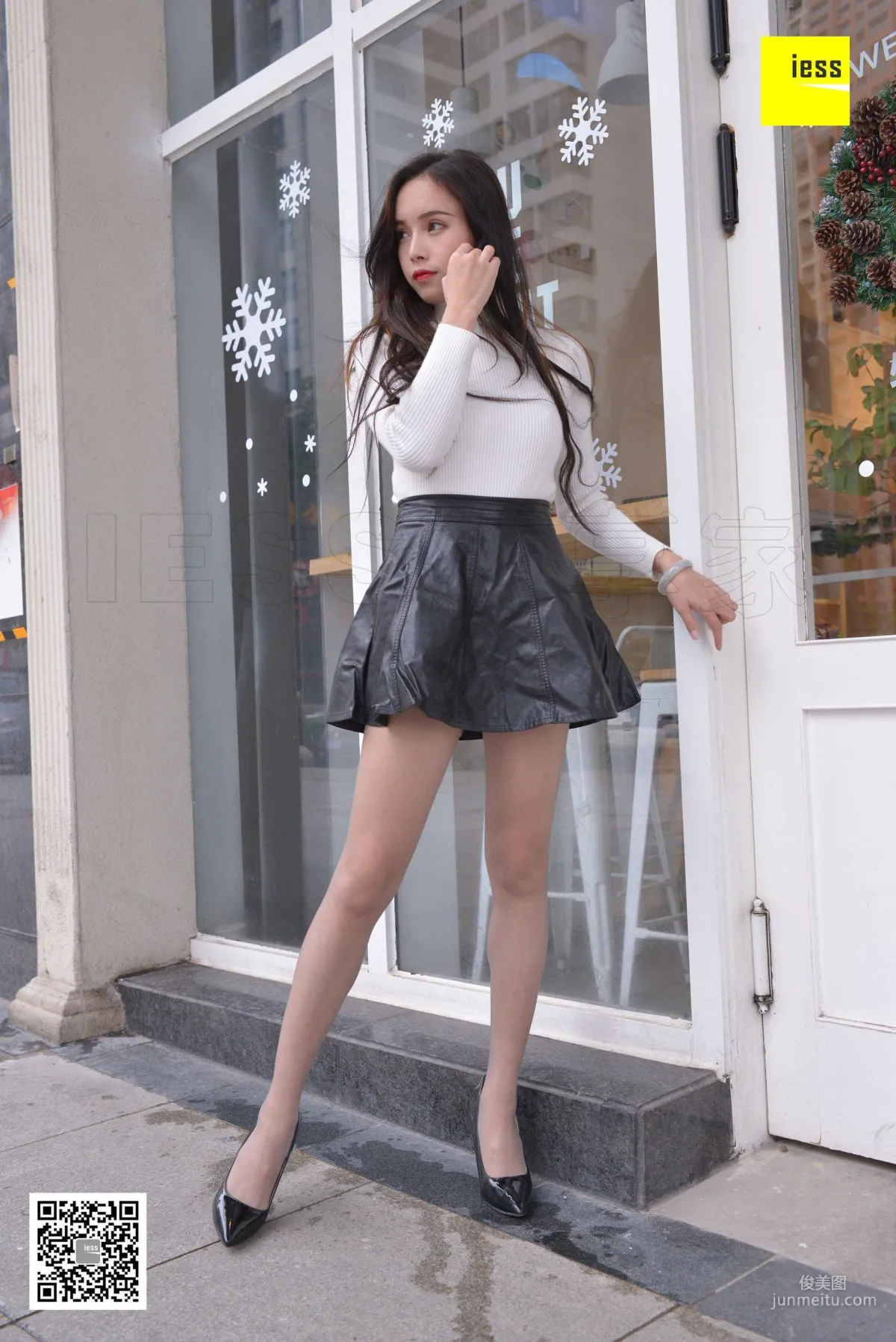 Xiao Yu, Internet Celebrity's Leather Skirt and Super High Heels [IESS] Silk Enjoyer 175 Photo Set photo 73