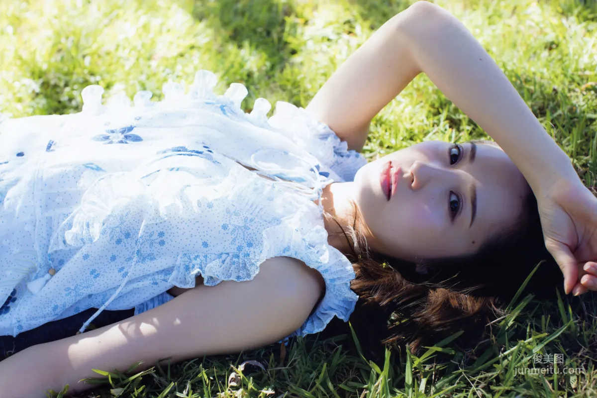 衛藤美彩《話を聞こうか。》 [PhotoBook] 寫真集 4